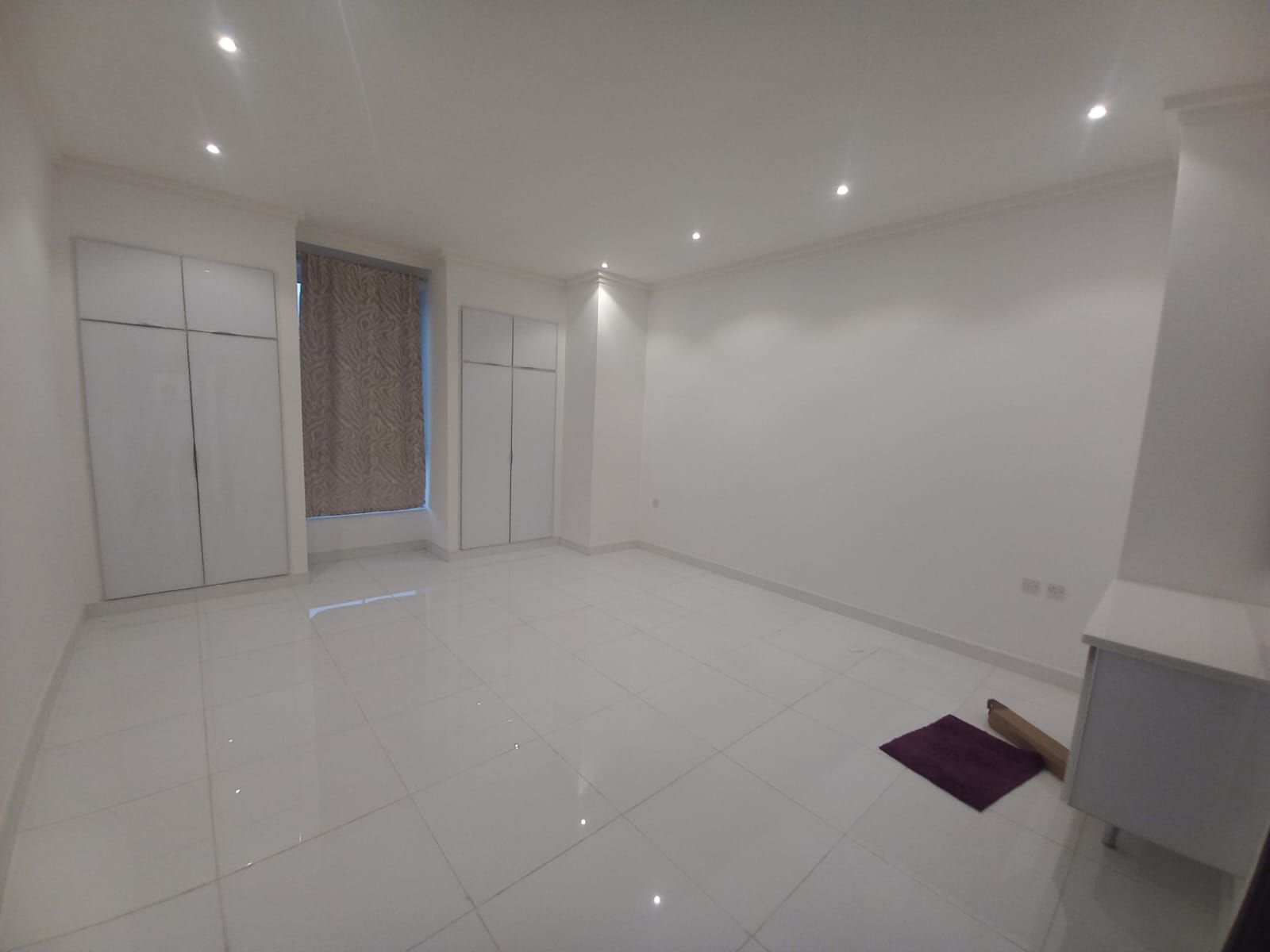 2-Bed Apartment for Rent in Al Khuwair | OMR 350/mo | Tamlik Oman thumbnail 8