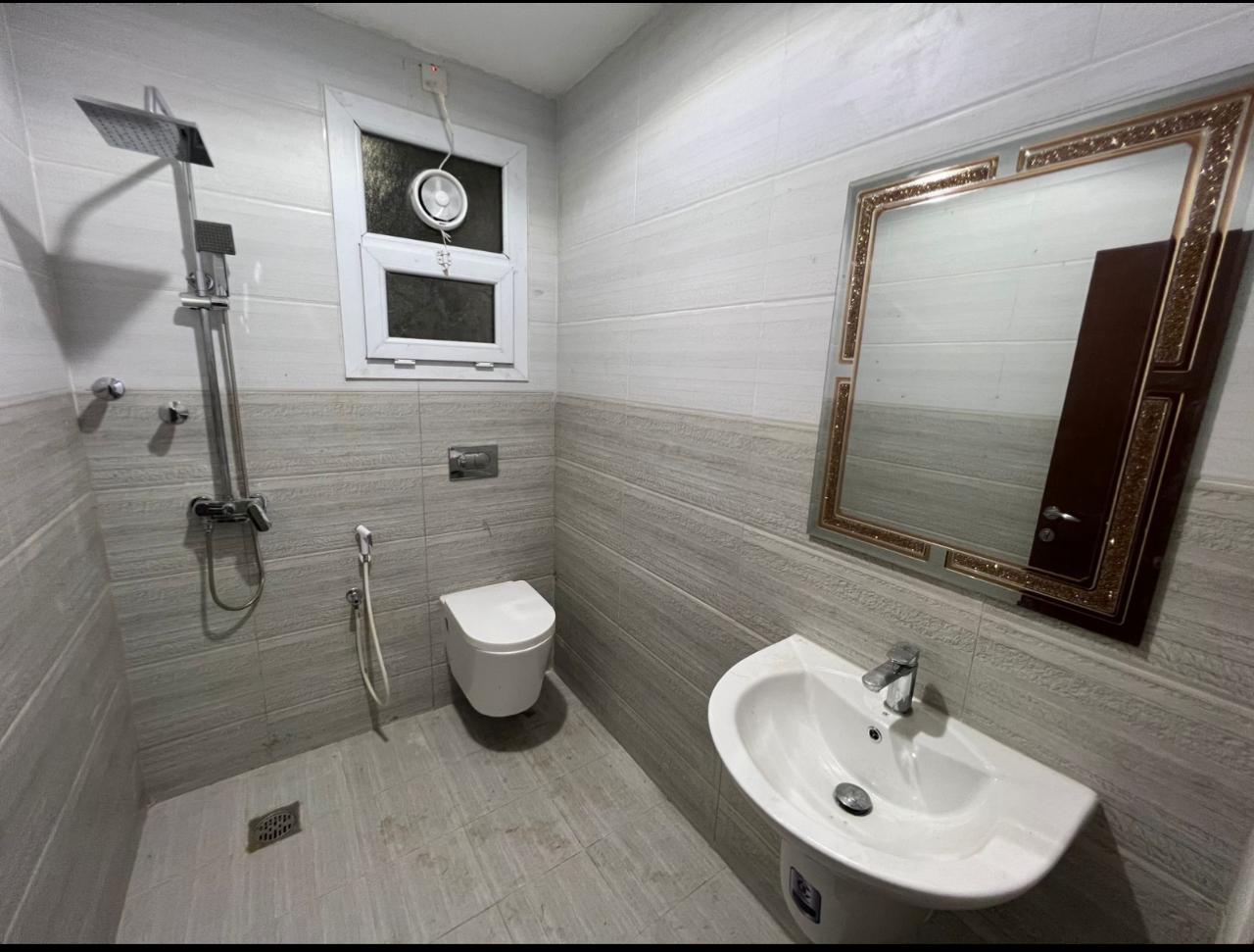 ویلای ۵ خوابه برای فروش در برکا | OMR 70,000 | Tamlik عمان thumbnail 9