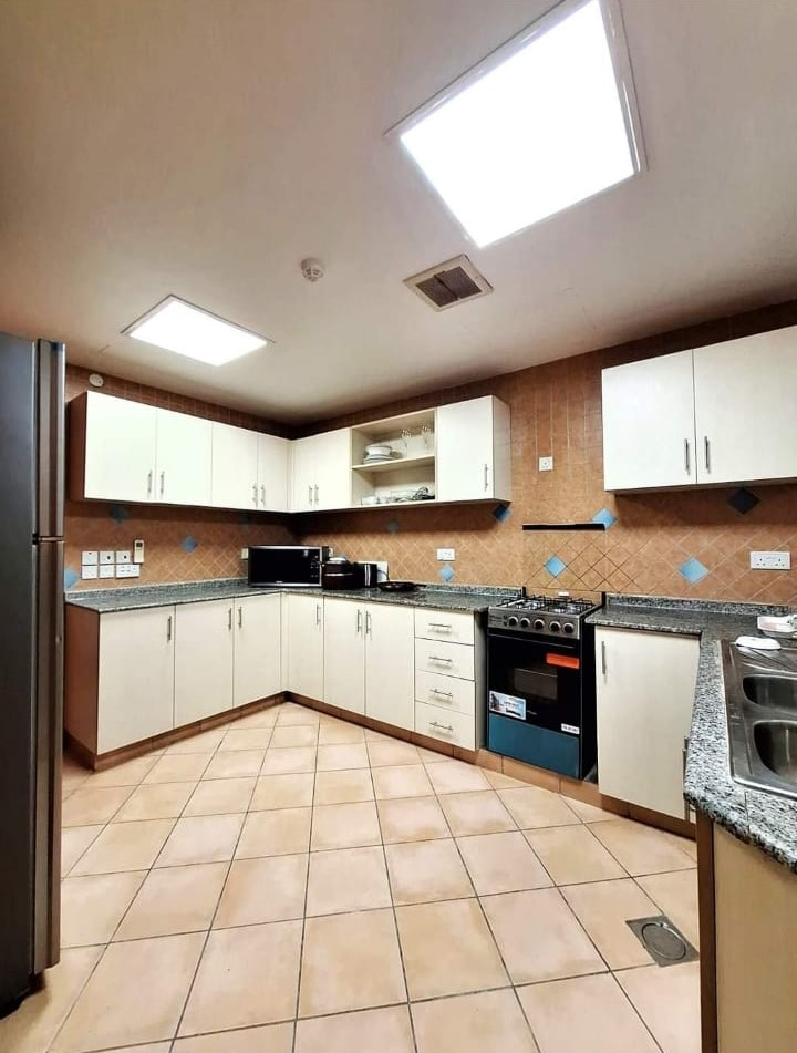 2-Bed Apartment for Rent in Shatti Al Qurum | OMR 500/mo | Tamlik Oman thumbnail 2