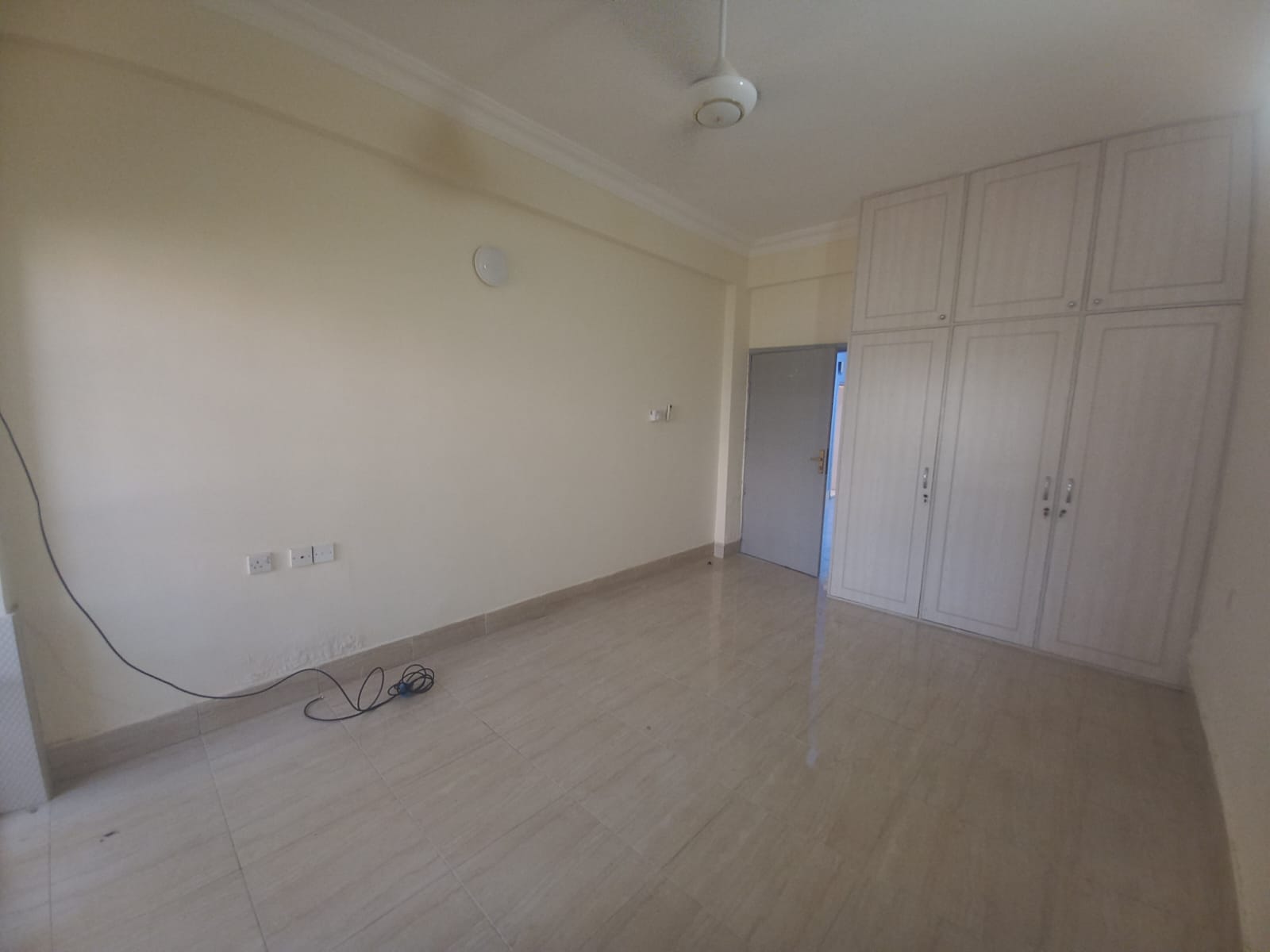 شقة 2 غرفة نوم للإيجار في روي | ر.ع. 340/شهريًا | Tamlik Oman thumbnail 4