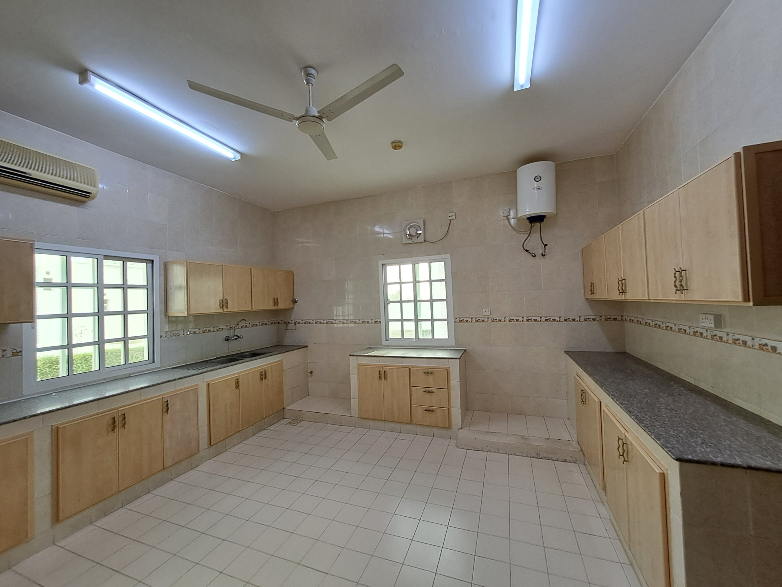 麥迪那·艾勒姆出租4-Bed別墅 | 每月OMR 900 | Tamlik Oman thumbnail 5