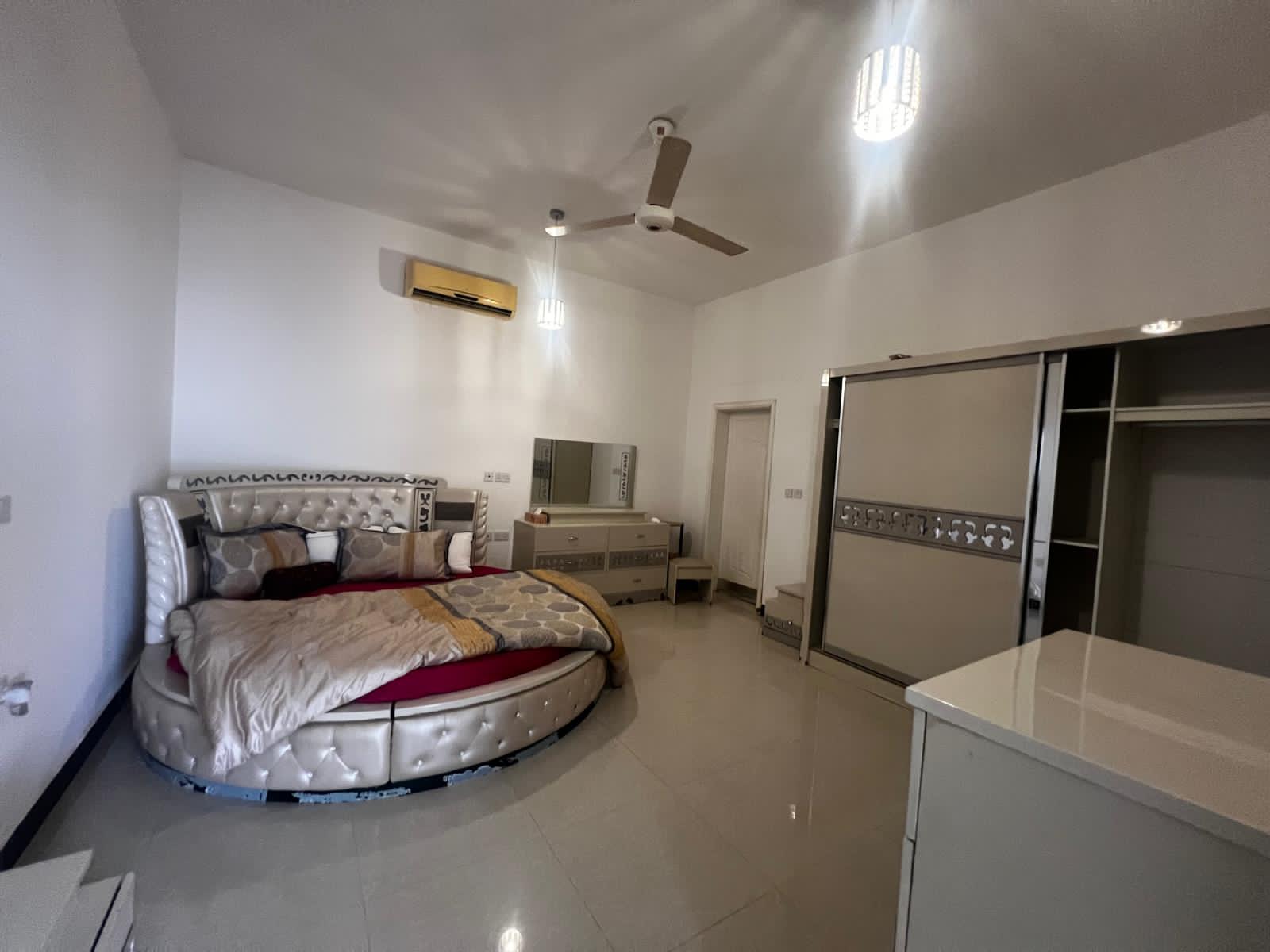 ویلای ۳ خوابه برای اجاره در الخوض | OMR 700/mo | Tamlik Oman thumbnail 3