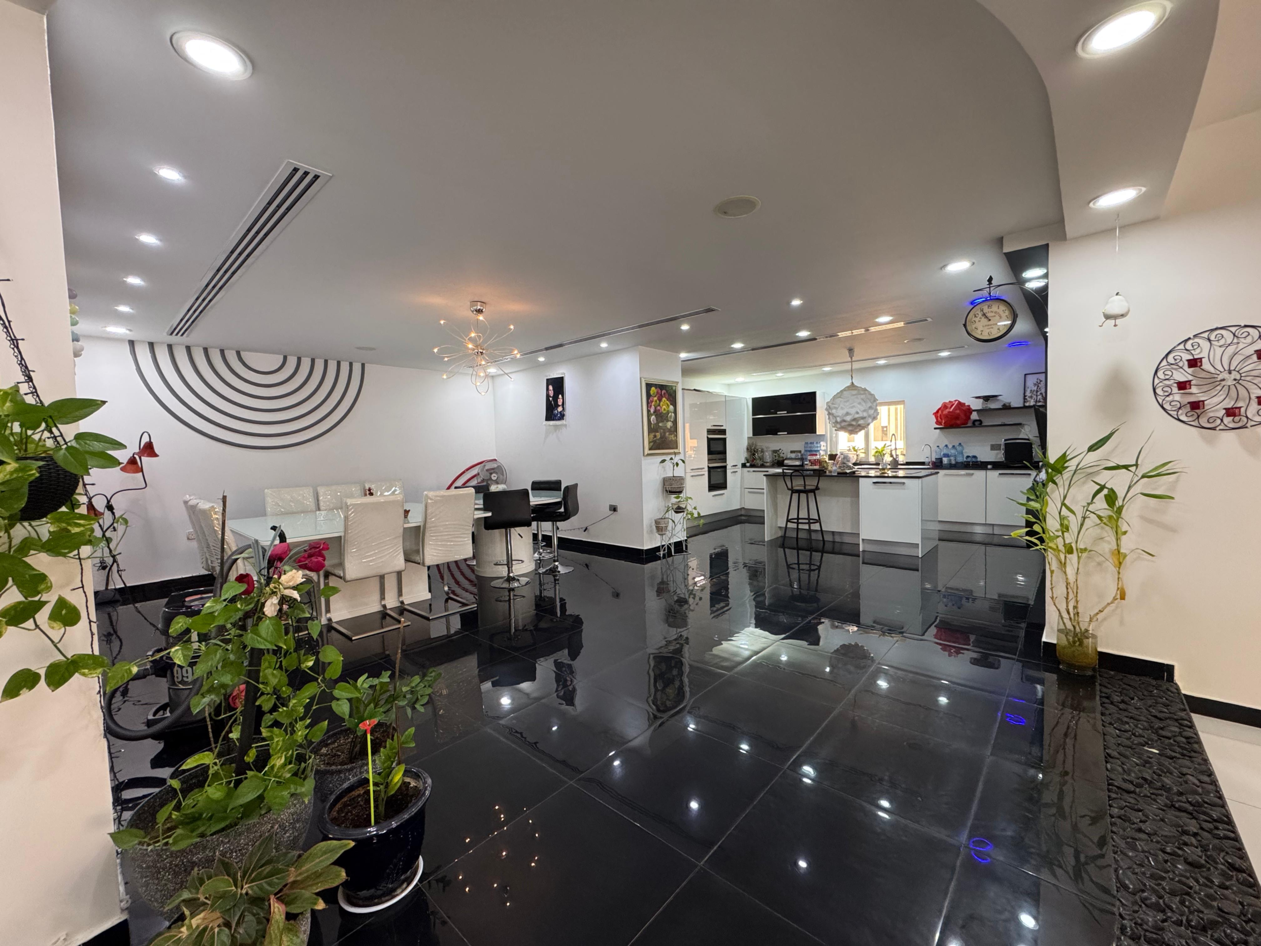 出售：阿美拉特 6 臥室別墅 | OMR 190,000 | Tamlik Oman thumbnail 2