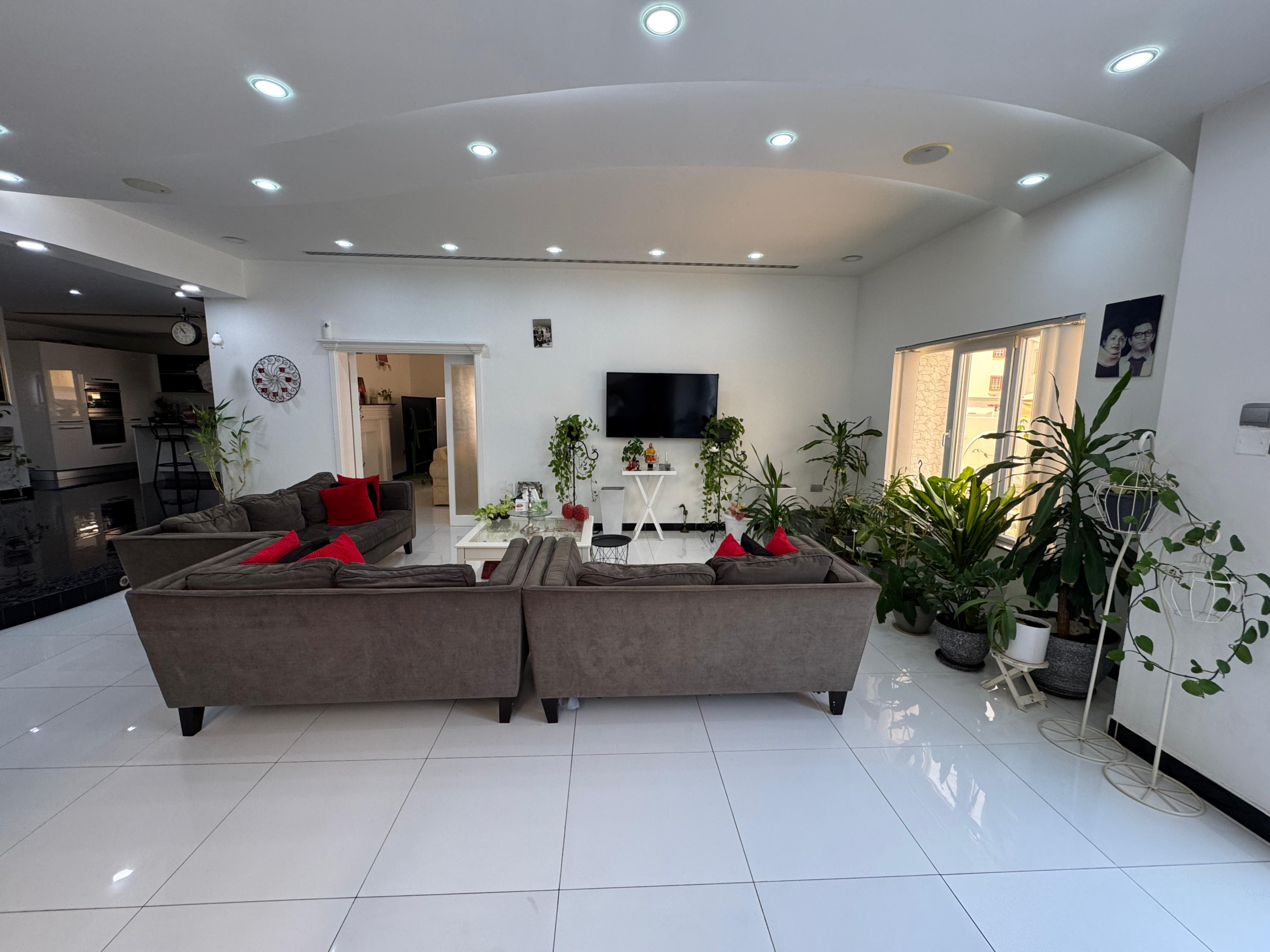 出售：阿美拉特 6 臥室別墅 | OMR 190,000 | Tamlik Oman thumbnail 3