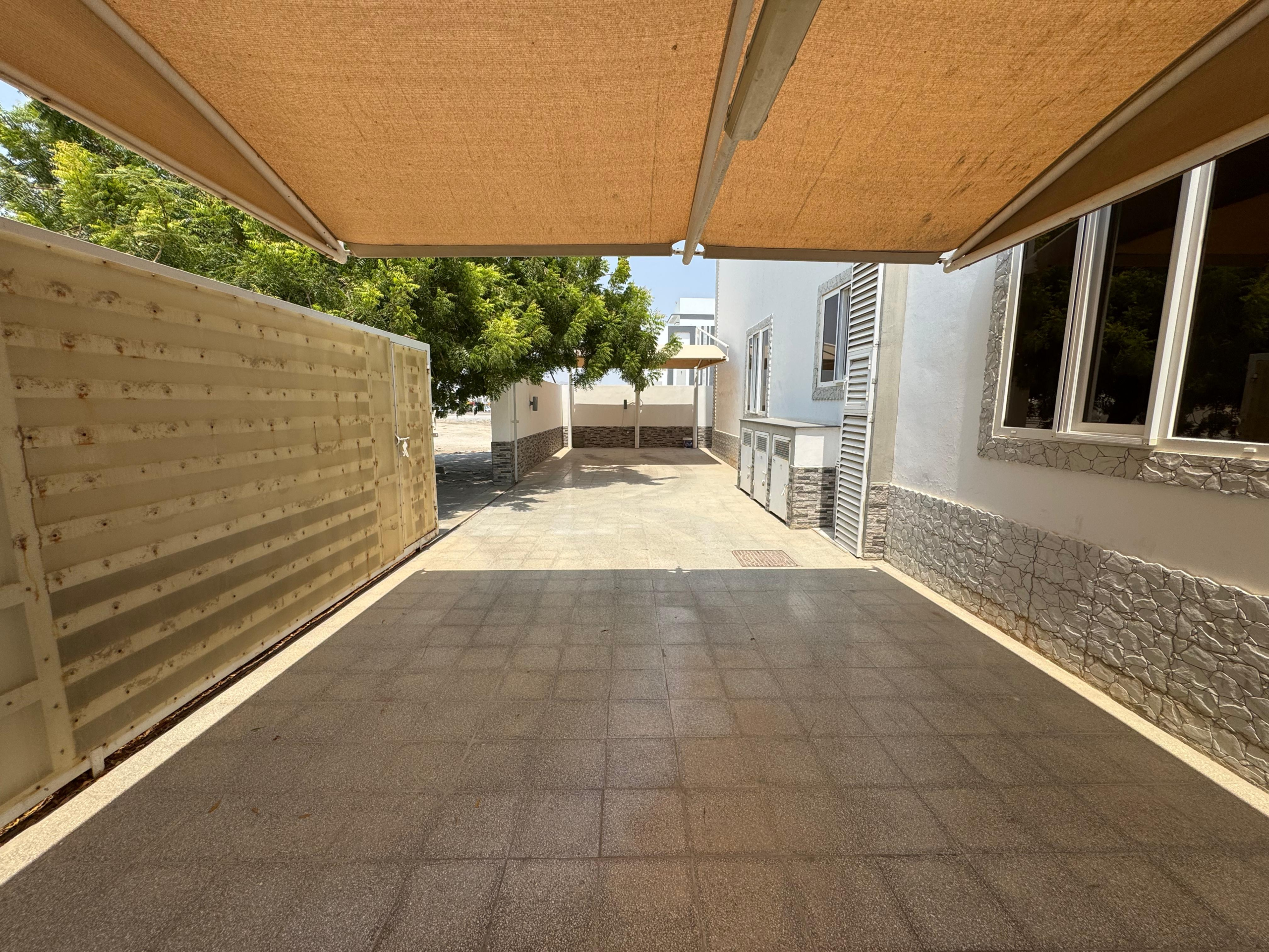 出售：阿美拉特 6 臥室別墅 | OMR 190,000 | Tamlik Oman thumbnail 9