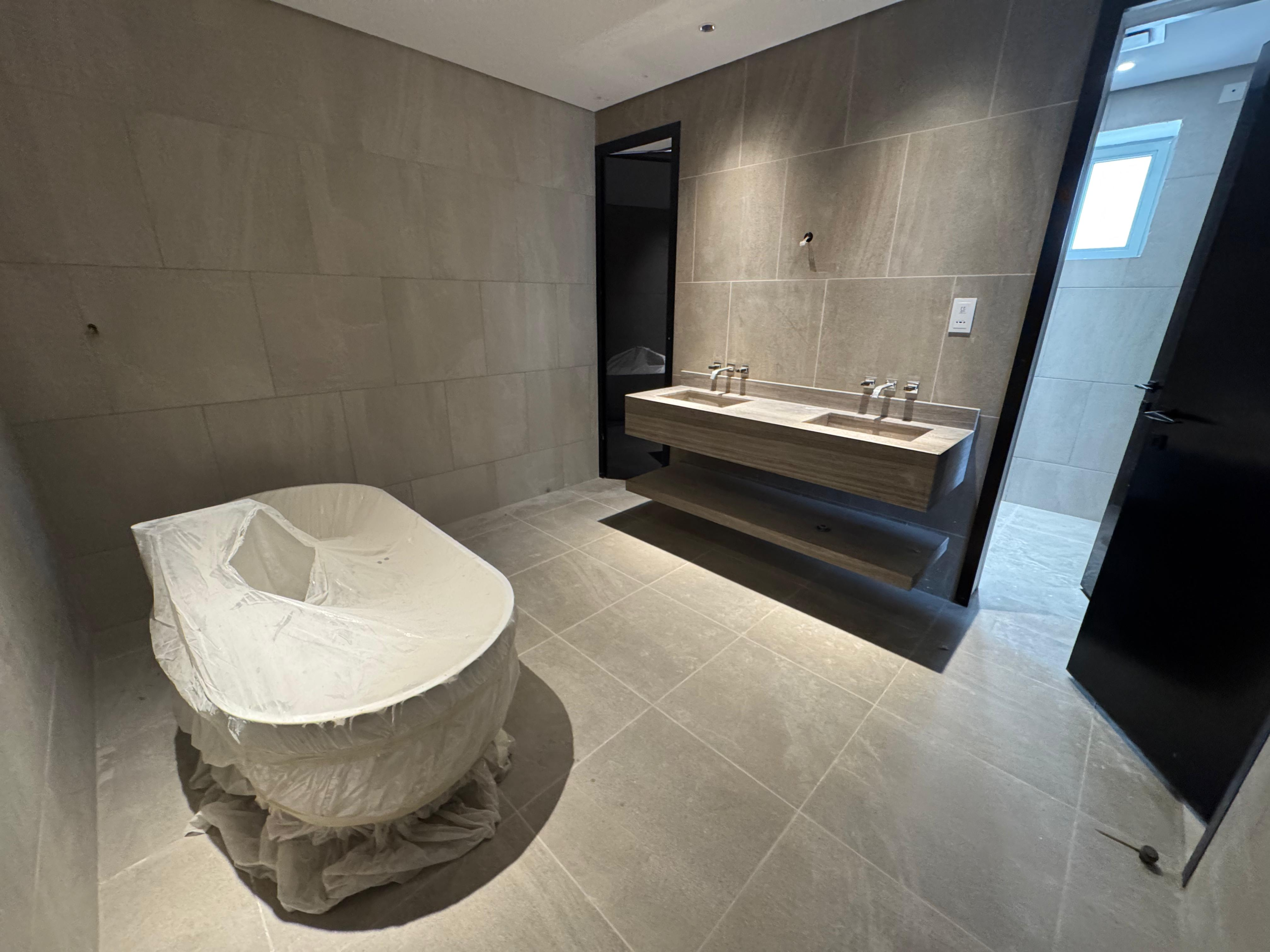 ویلا 7 خوابه برای اجاره در بوصهر | OMR 4,500/mo | مالکیت آزاد عمان thumbnail 2