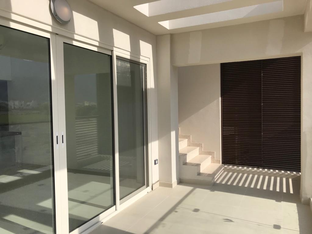 فروش پنت‌هاوس ۲ خوابه در صیفه | OMR 105,000 | مالکیت آزاد عمان thumbnail 7