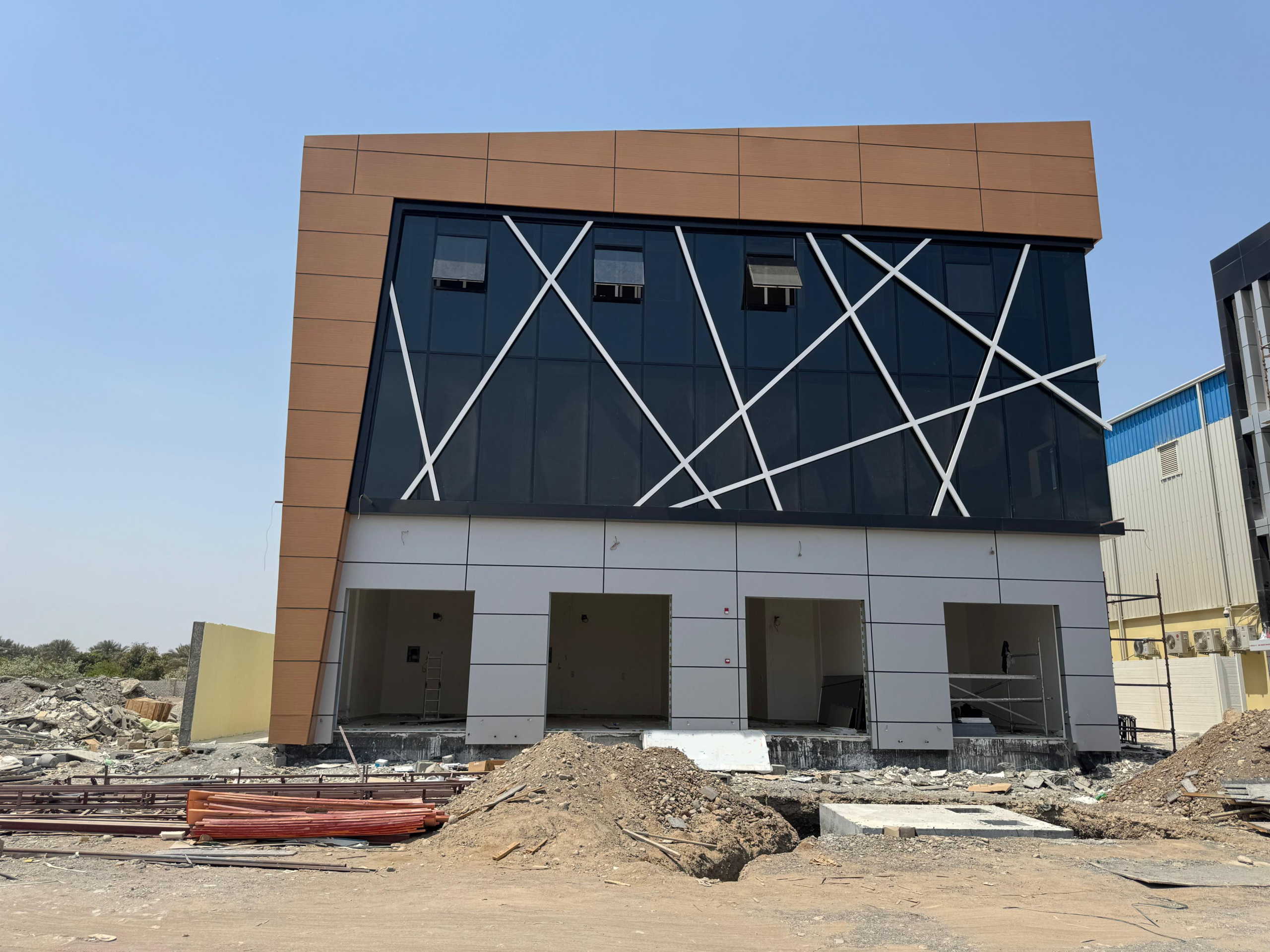 مغازه اجاره‌ای در برکاء | 32 متر مربع | OMR 150/ماه | Tamlik Oman thumbnail 2