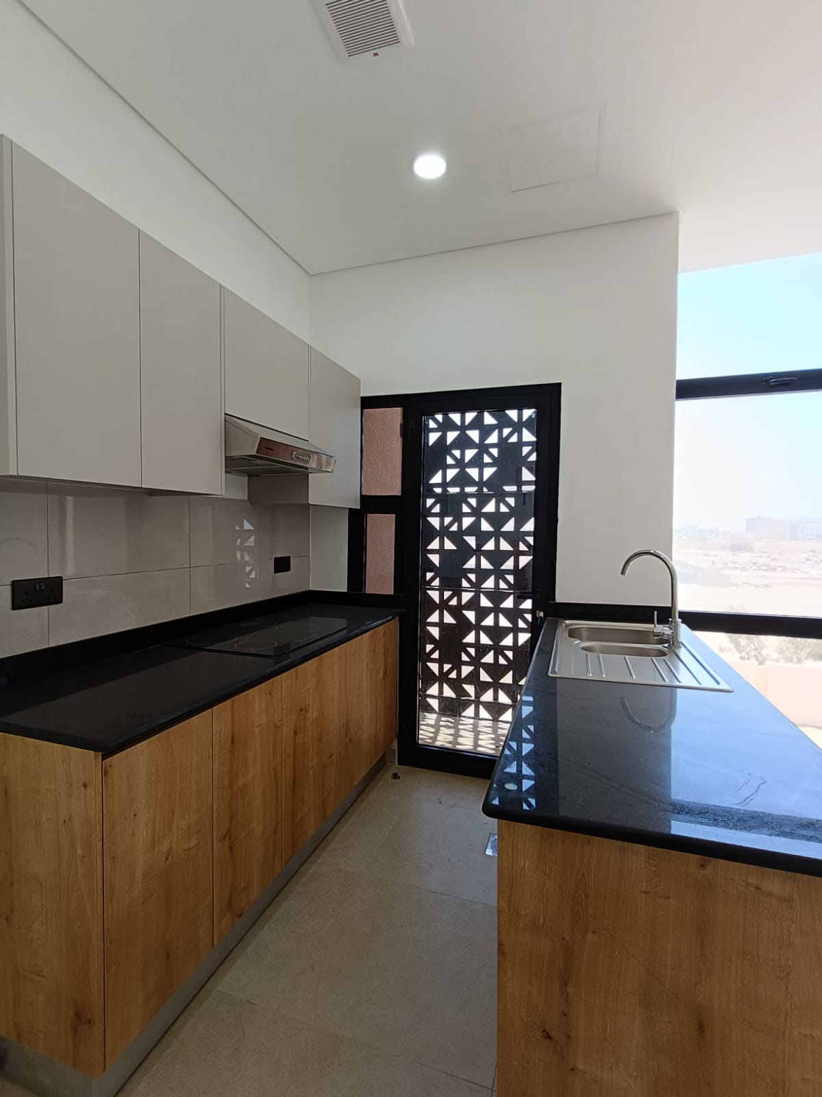 2-Bed Apartment for Rent in Azaiba | OMR 350/mo | Tamlik Oman thumbnail 6