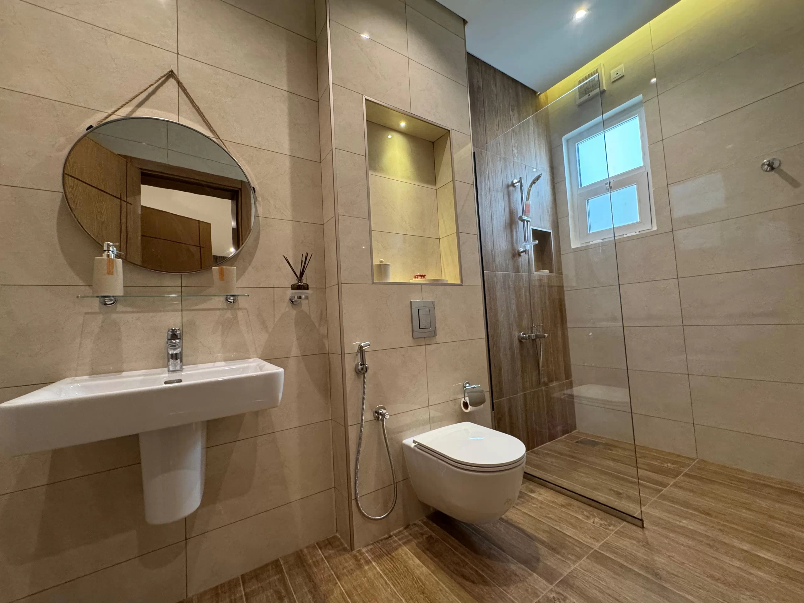 5-Bed Вилла на продажу в Бавшаре | OMR 180,000 | Tamlik Oman thumbnail 5