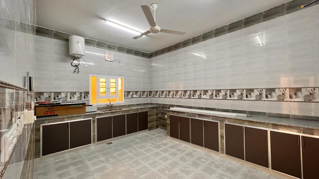 ویلا ۵ خوابه برای فروش در المعبیله | OMR ۱۱۷,۰۰۰ | مالکیت آزاد عمان thumbnail 2