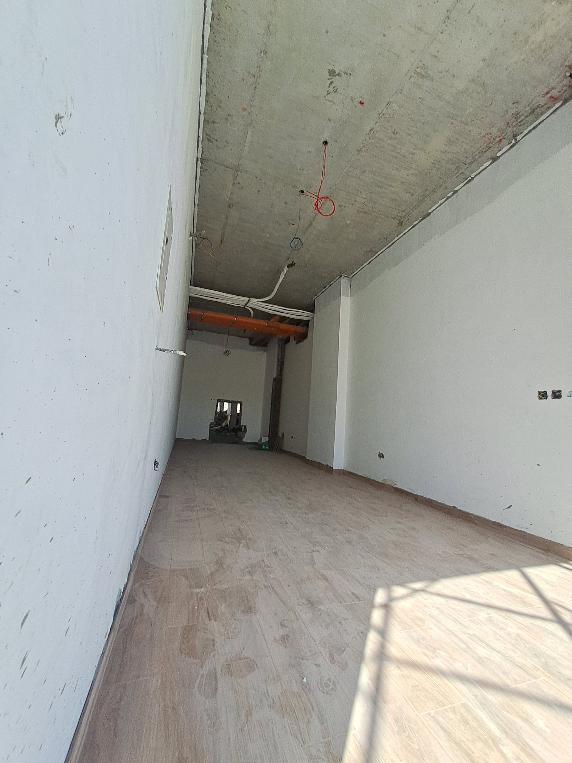 مغازه اجاره‌ای در بوصهر | ۲۹ متر مربع | OMR ۲۲۵/ماه | Tamlik Oman thumbnail 3