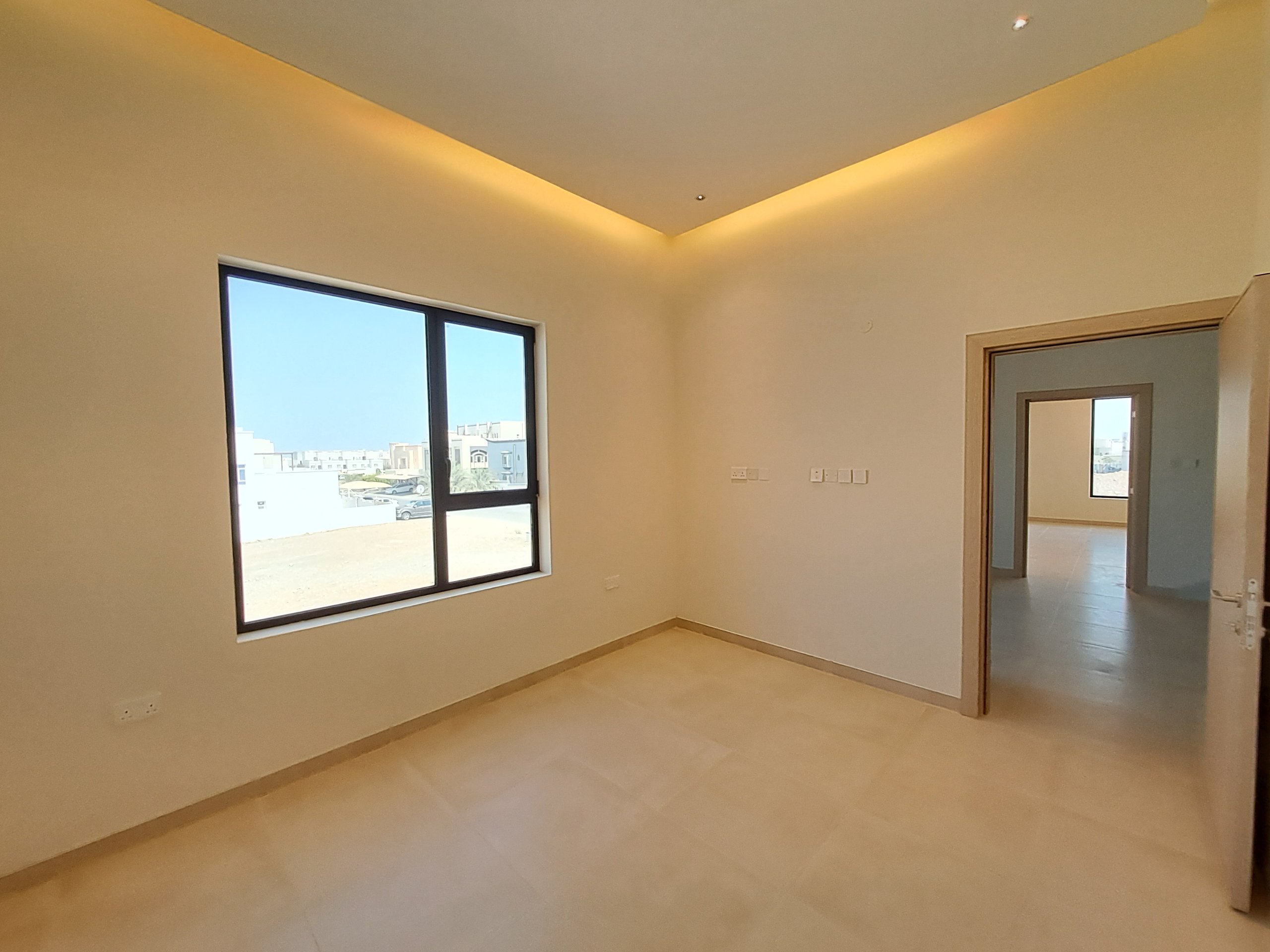 ویلای ۶ خوابه برای فروش در المابیل | OMR 105,000 | Tamlik Oman thumbnail 4