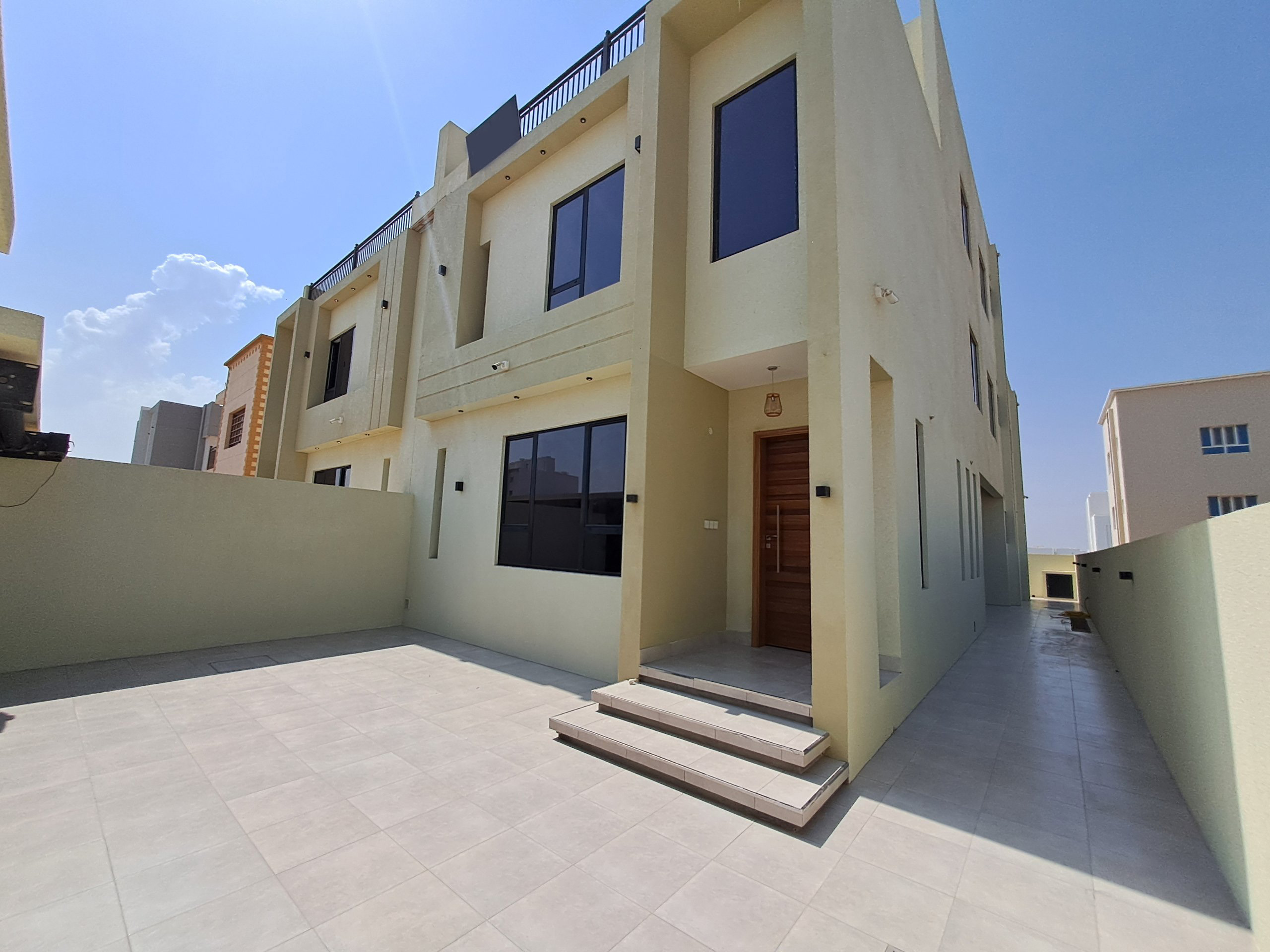 ویلای ۶ خوابه برای فروش در المابیل | OMR 105,000 | Tamlik Oman thumbnail 10