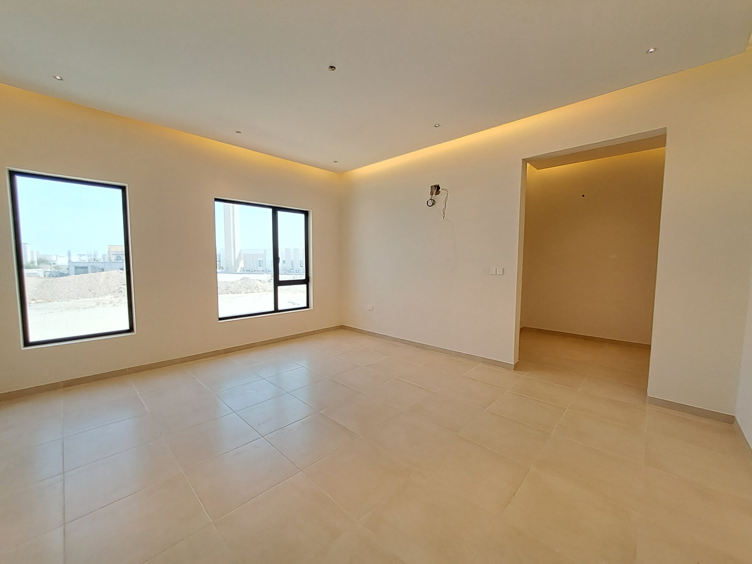 ویلای ۶ خوابه برای فروش در المابیل | OMR 105,000 | Tamlik Oman thumbnail 9