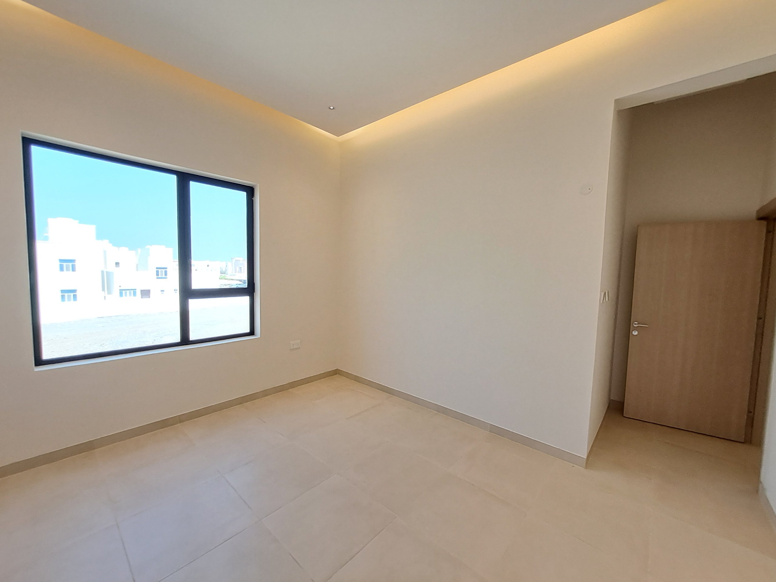 ویلای ۶ خوابه برای فروش در المابیل | OMR 105,000 | Tamlik Oman thumbnail 2