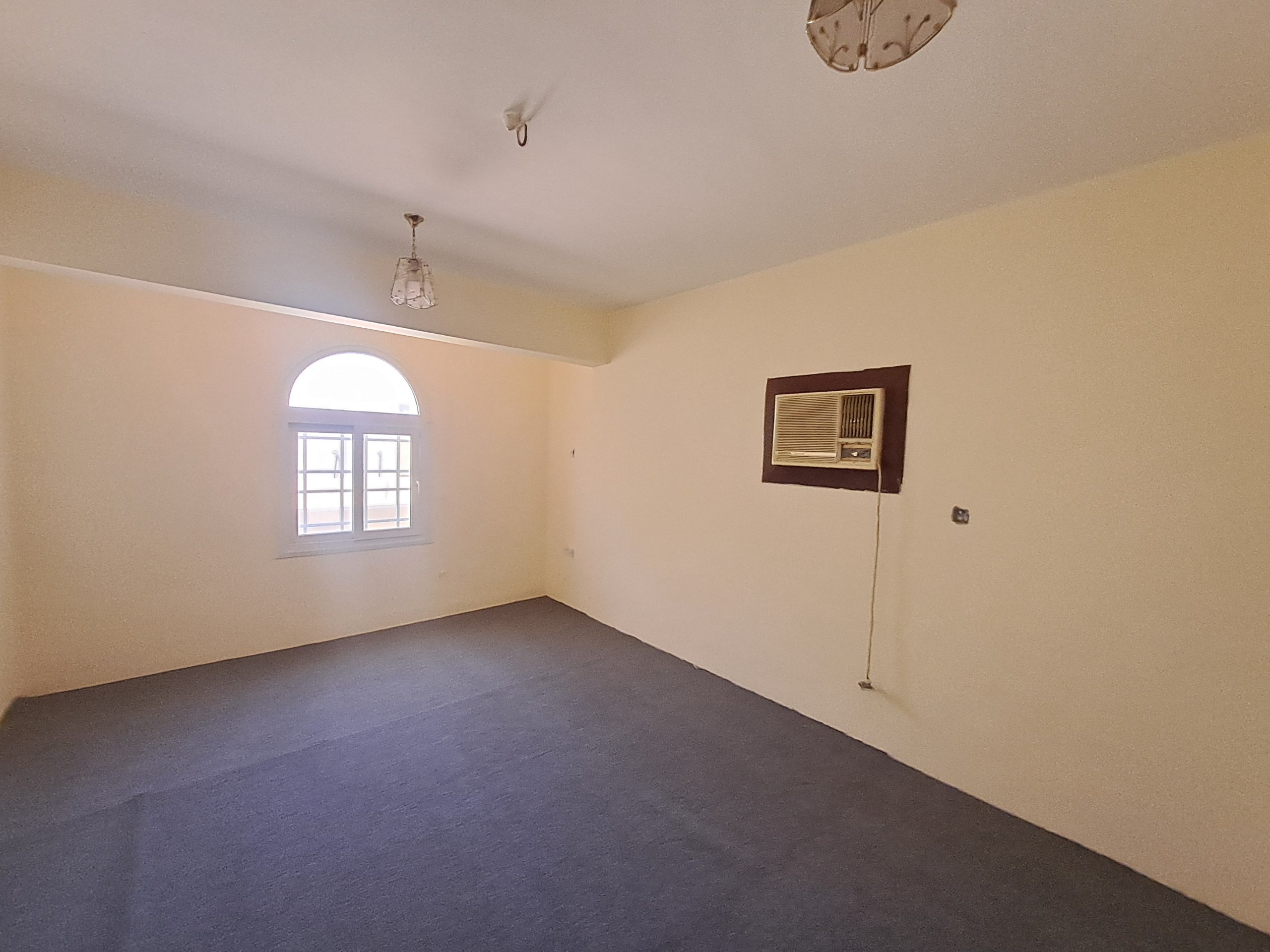 ویلای 6 خوابه برای فروش در الخویر | OMR 160,000 | Tamlik Oman thumbnail 5