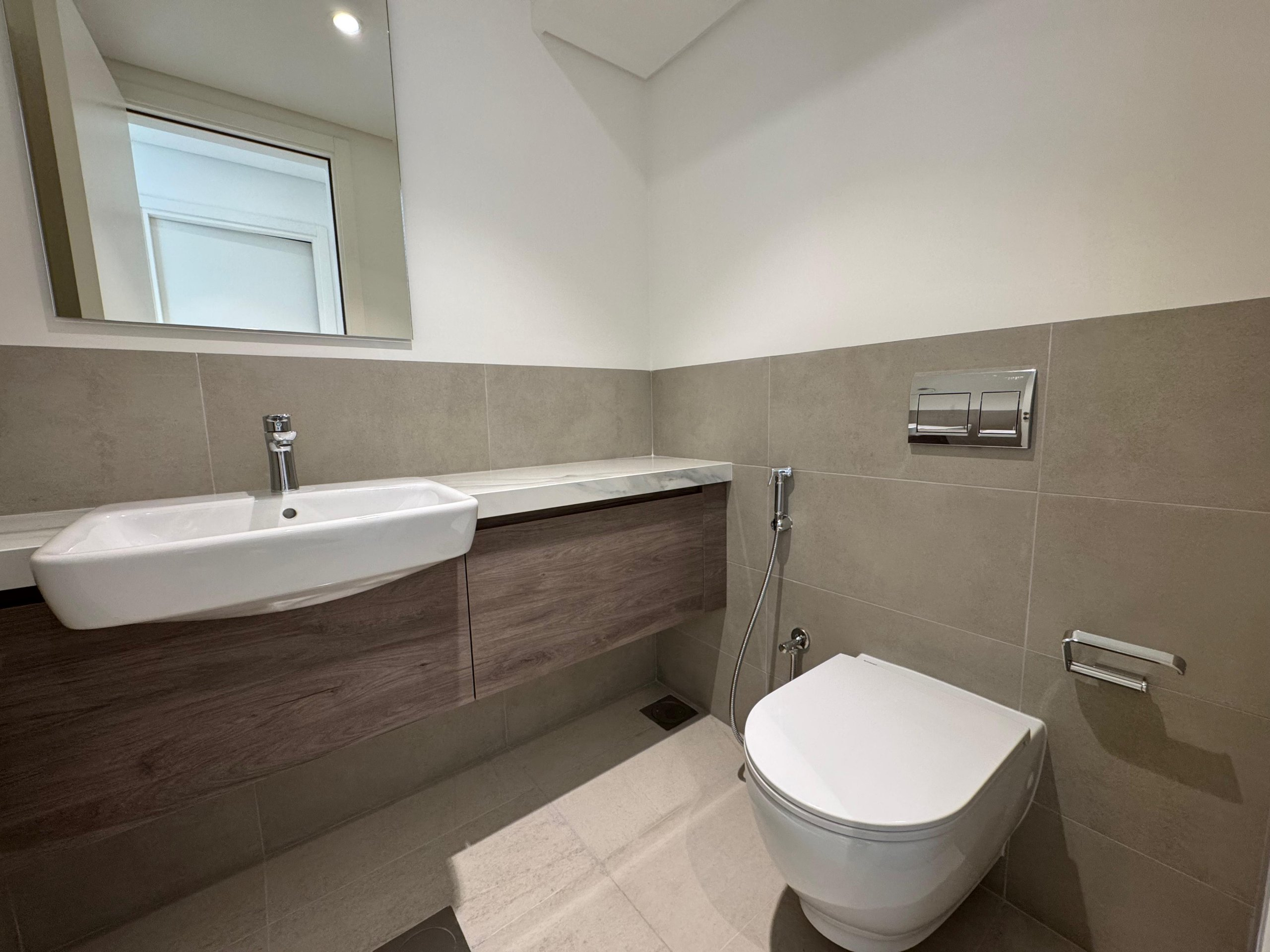 تاون‌هاوس 3 خوابه برای اجاره در الموج | OMR 1,200/mo | Tamlik Oman thumbnail 5