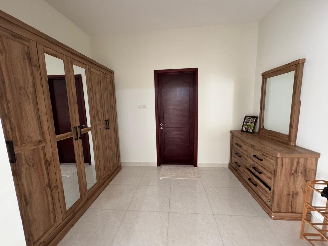 Al Khoud 出租 4-臥室聯排別墅 | 每月 OMR 500 | Tamlik Oman thumbnail 4