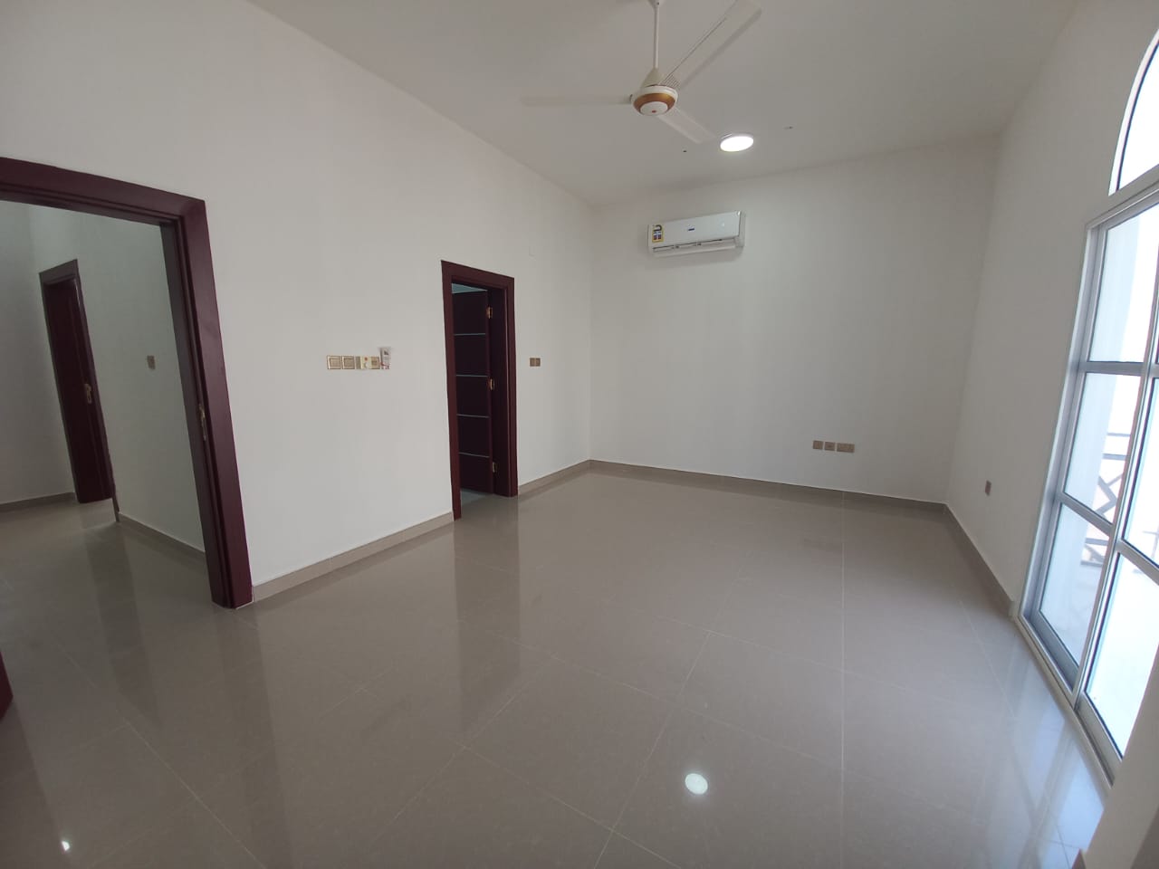 ویلا برای فروش در الحيل الشمالي | OMR 600,000 | مالکیت آزاد عمان thumbnail 7