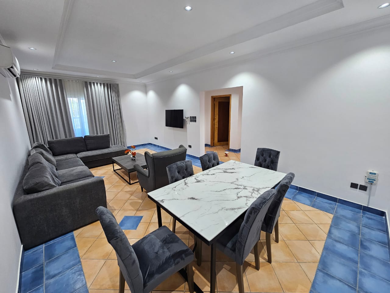 آپارتمان 2 خوابه برای اجاره در القرم | OMR 500/mo | Tamlik Oman thumbnail 2