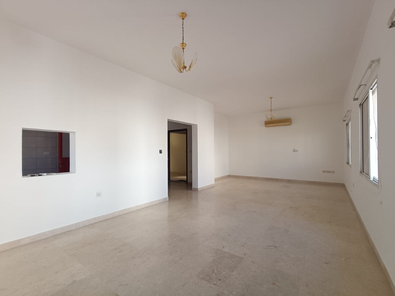 1-Bed Apartment for Rent in Al Qurum 29 | OMR 240/mo | Tamlik Oman thumbnail 2