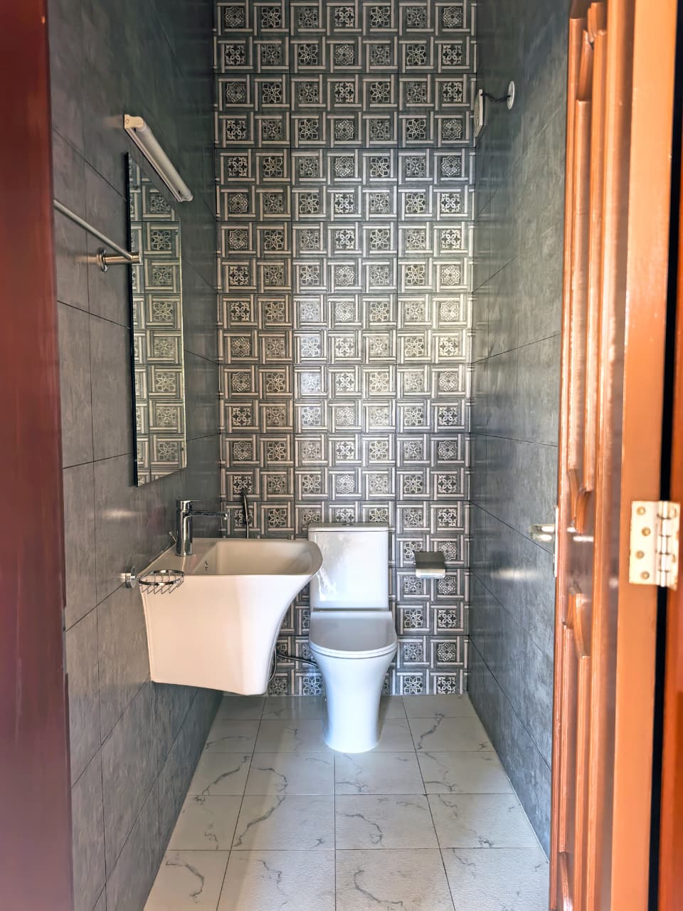 1-Bed Apartment for Rent in Al Qurum 29 | OMR 240/mo | Tamlik Oman thumbnail 7