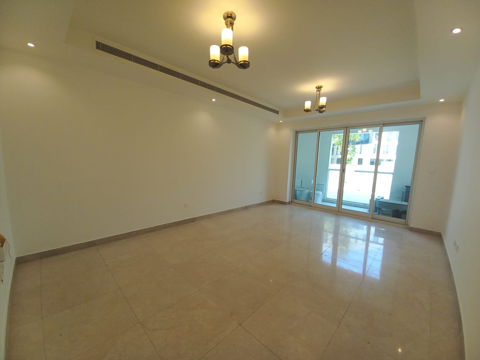 آپارتمان 2 خوابه برای فروش در العذیبه | OMR 68,000 | Tamlik Oman thumbnail 6