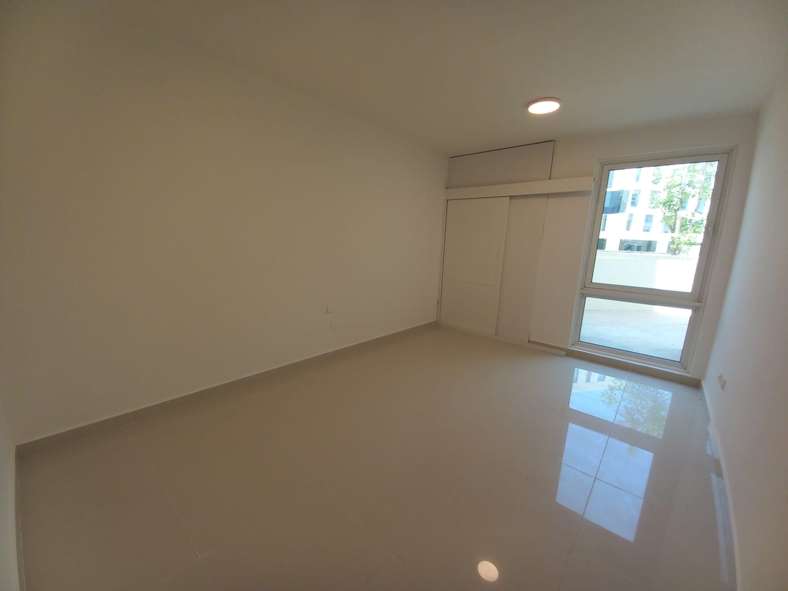 آپارتمان 2 خوابه برای فروش در العذیبه | OMR 68,000 | Tamlik Oman thumbnail 5