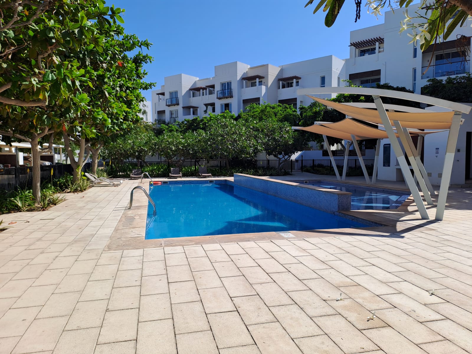 تاون‌هاوس ۴ خوابه اجاره در المعبیلة | OMR 1,100/mo | Tamlik Oman thumbnail 12