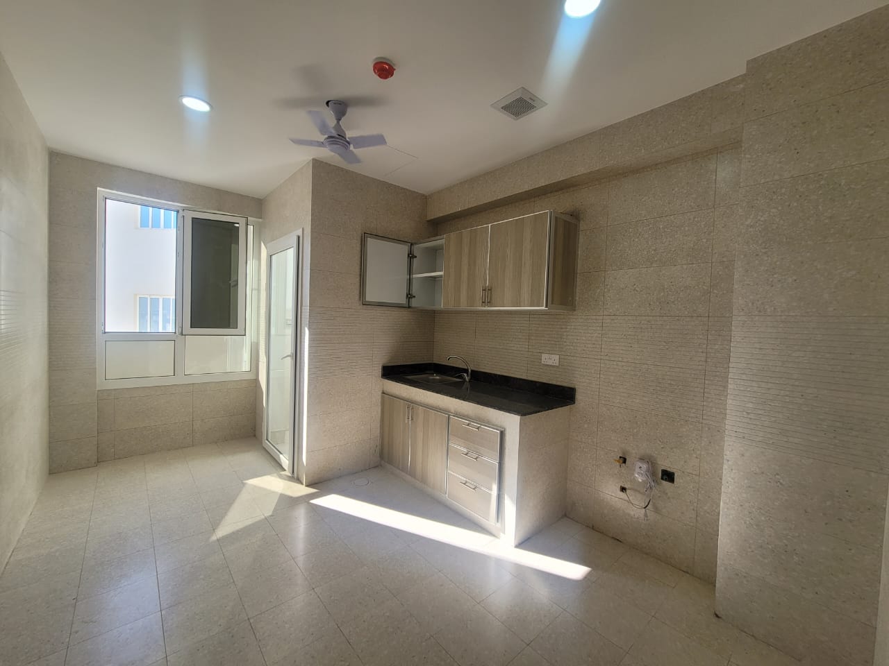 آپارتمان 2 خوابه اجاره‌ای در الخوض | OMR 270/ماه | Tamlik Oman thumbnail 7