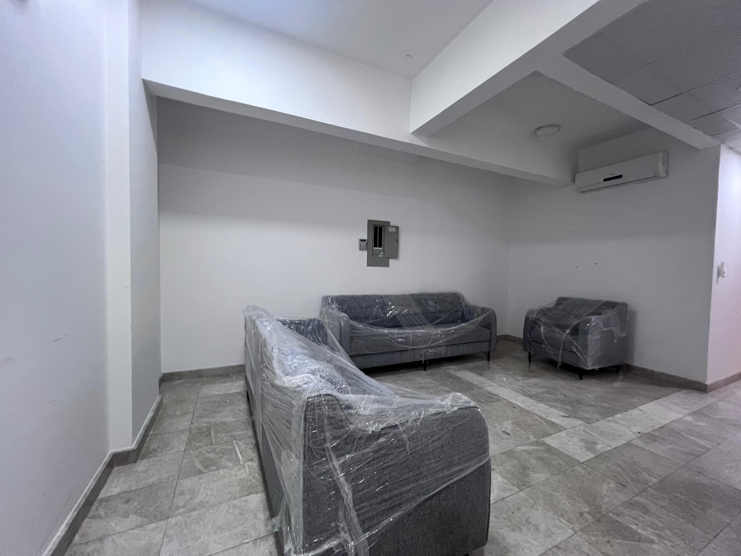 2-Bed Apartment for Sale in Al Qurum | OMR 55,000 | Tamlik Oman thumbnail 4