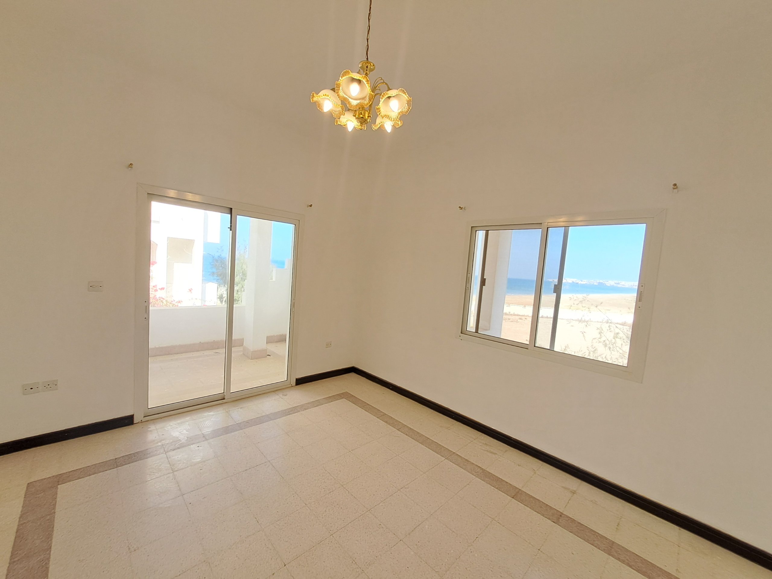 沙提·阿爾庫魯姆出租5臥室別墅 | 每月OMR 1,350 | Tamlik Oman thumbnail 6