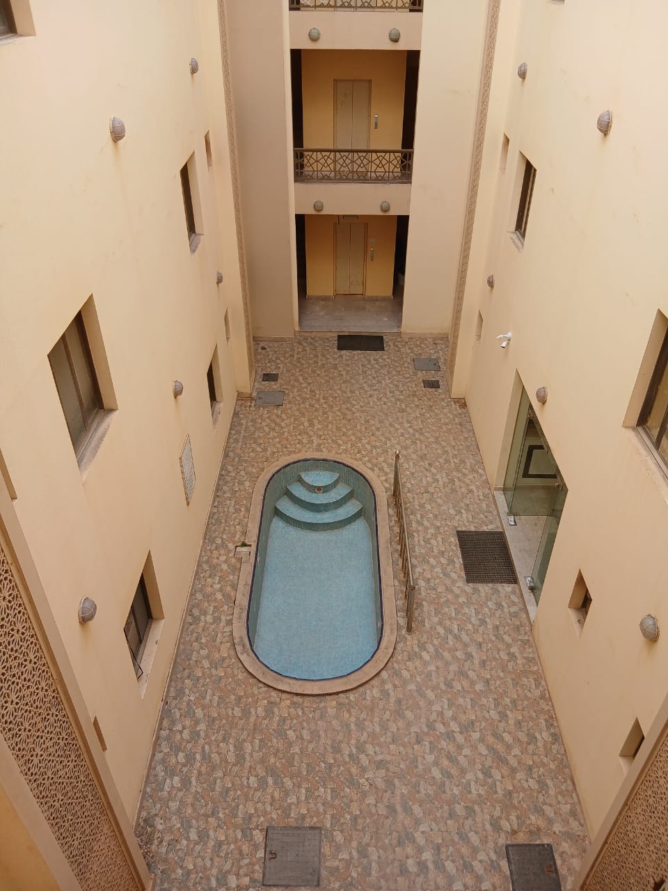 آپارتمان 2 خوابه فروشی در صلاله | OMR 24,000 | تملیک عمان thumbnail 12