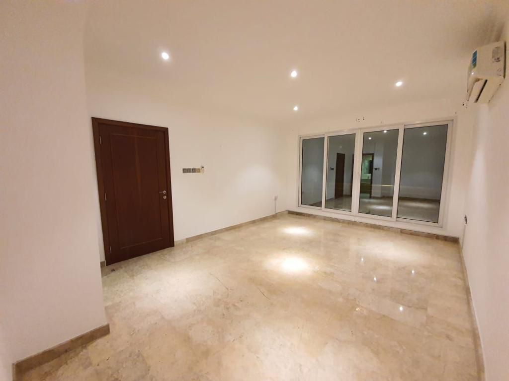 7-Bed Villa for Sale in Madinat Al Sultan Qaboos | OMR 165,000 | Tamlik Oman thumbnail 10