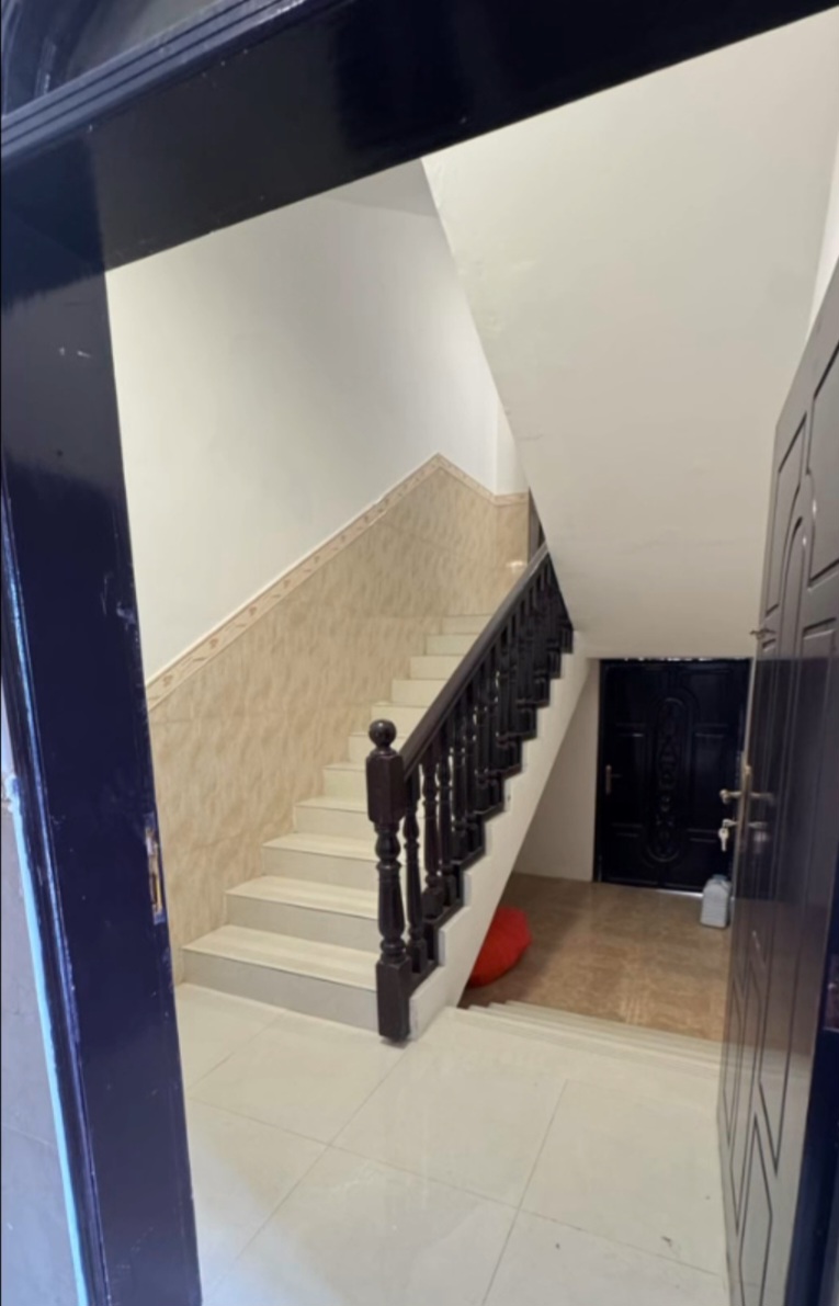 ویلای ۱۰ خوابه برای فروش در صلاله | OMR 110,000 | Tamlik Oman thumbnail 3