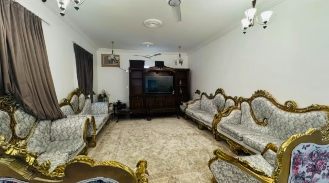 ویلای ۱۰ خوابه برای فروش در صلاله | OMR 110,000 | Tamlik Oman thumbnail 2