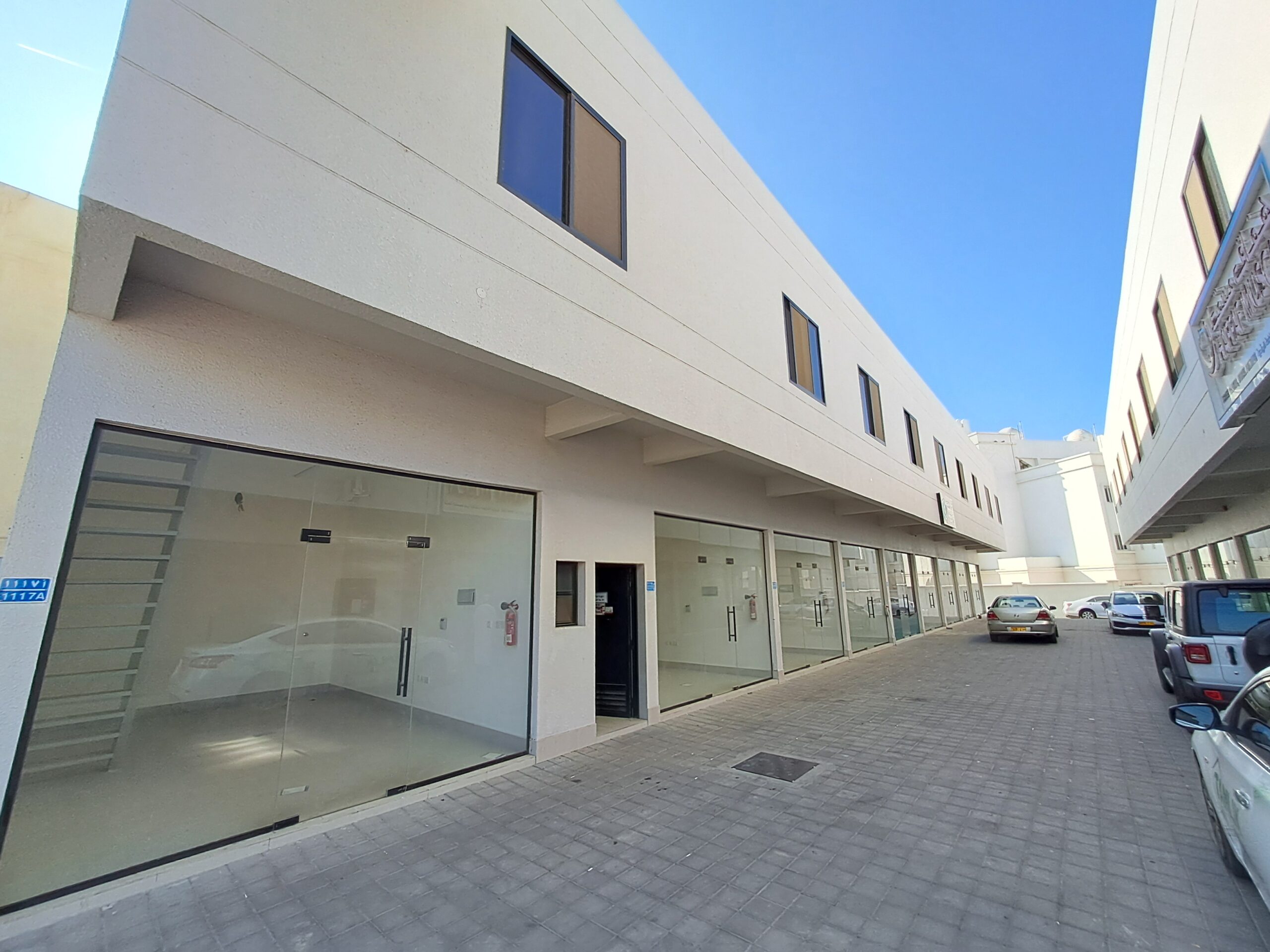 مغازه اجاره‌ای در رووی | 30 متر مربع | OMR 190/ماه | Tamlik Oman thumbnail 3