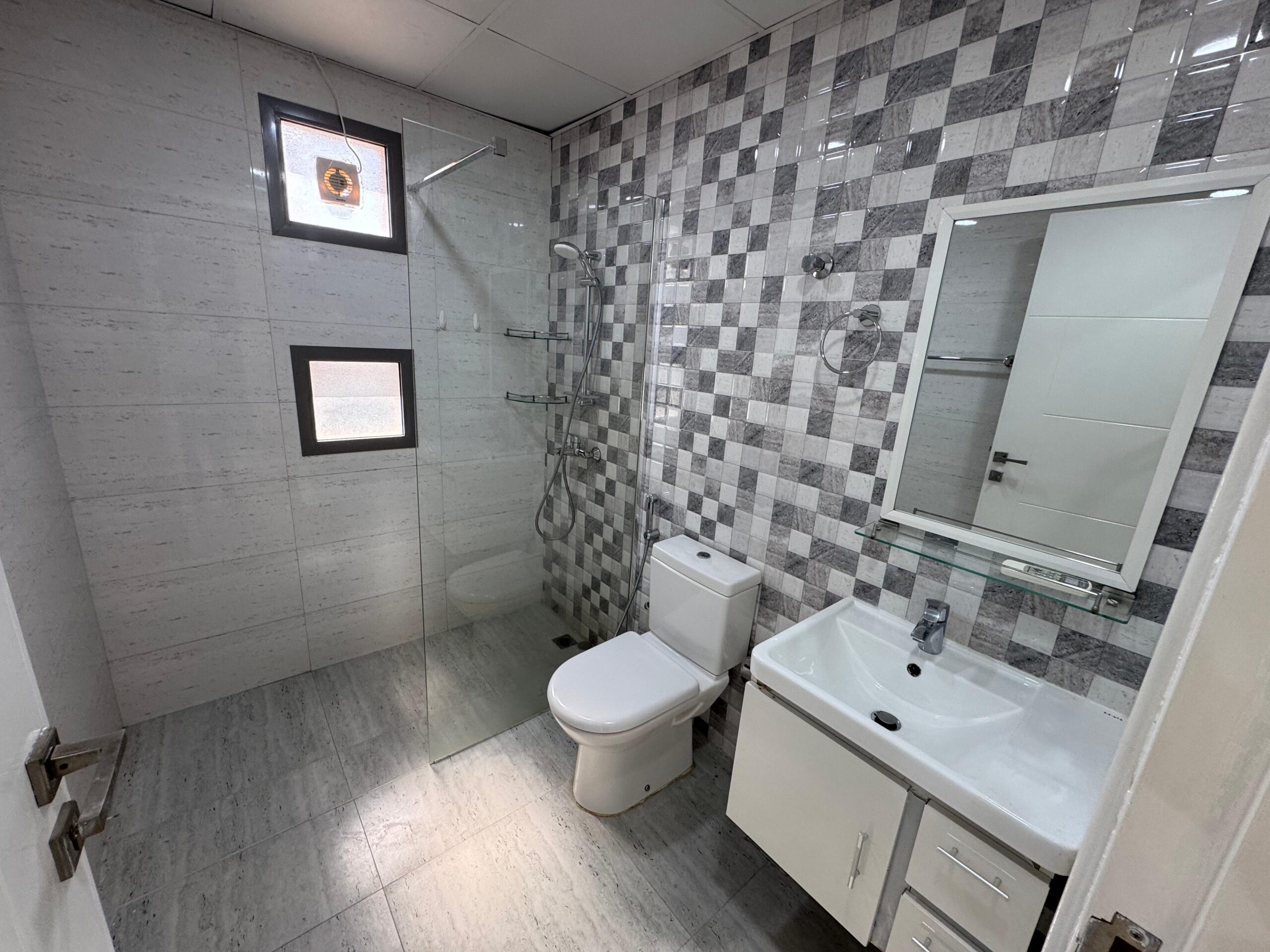 آپارتمان 2 خوابه اجاره‌ای در القرم 29 | OMR 380/ماه | Tamlik Oman thumbnail 6