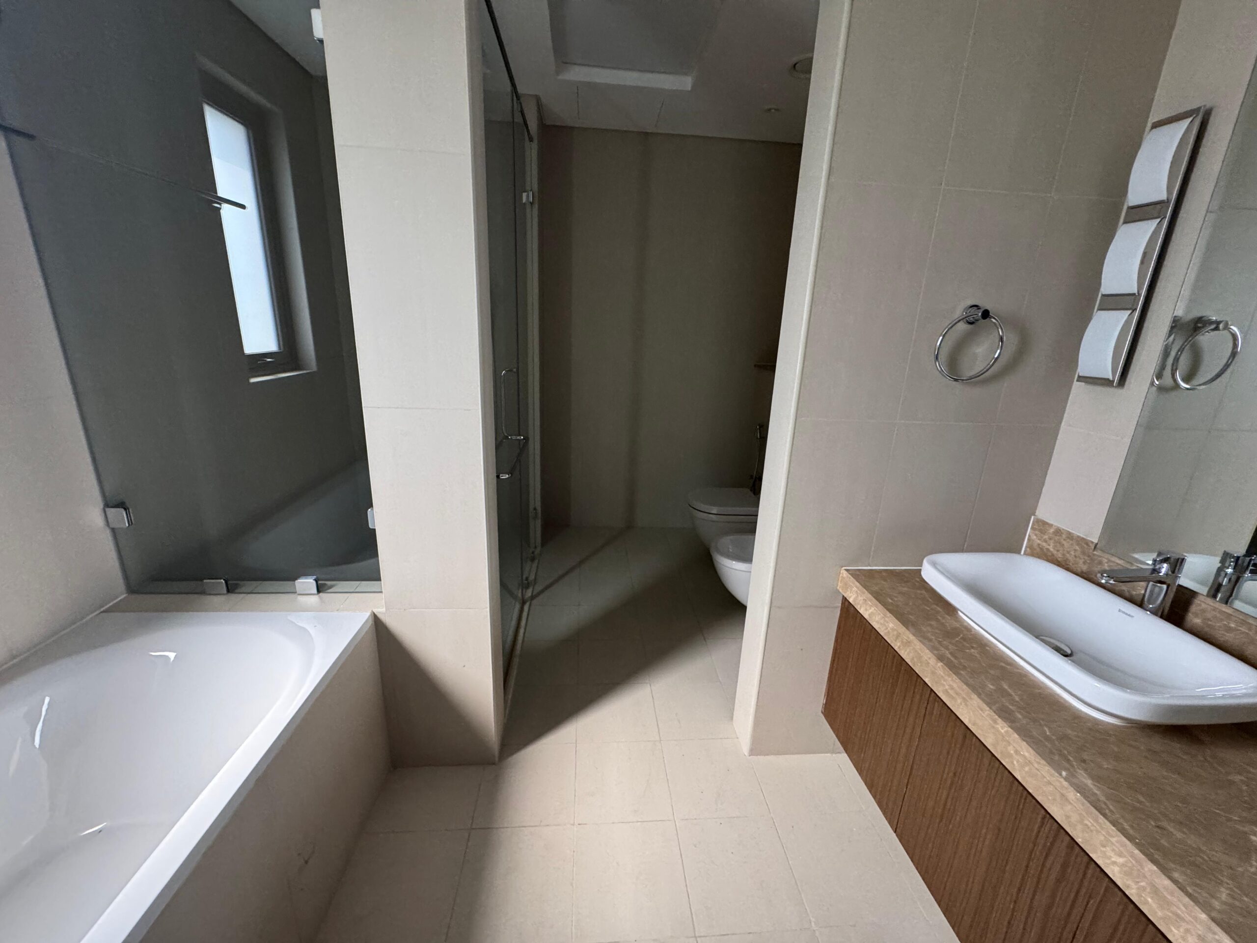 ویلای ۴ خوابه فروشی در مسکات بی | OMR 450,000 | Tamlik عمان thumbnail 3