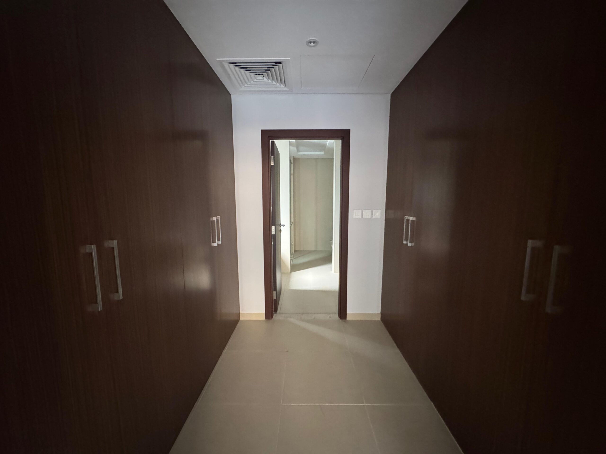 ویلای ۴ خوابه فروشی در مسکات بی | OMR 450,000 | Tamlik عمان thumbnail 4