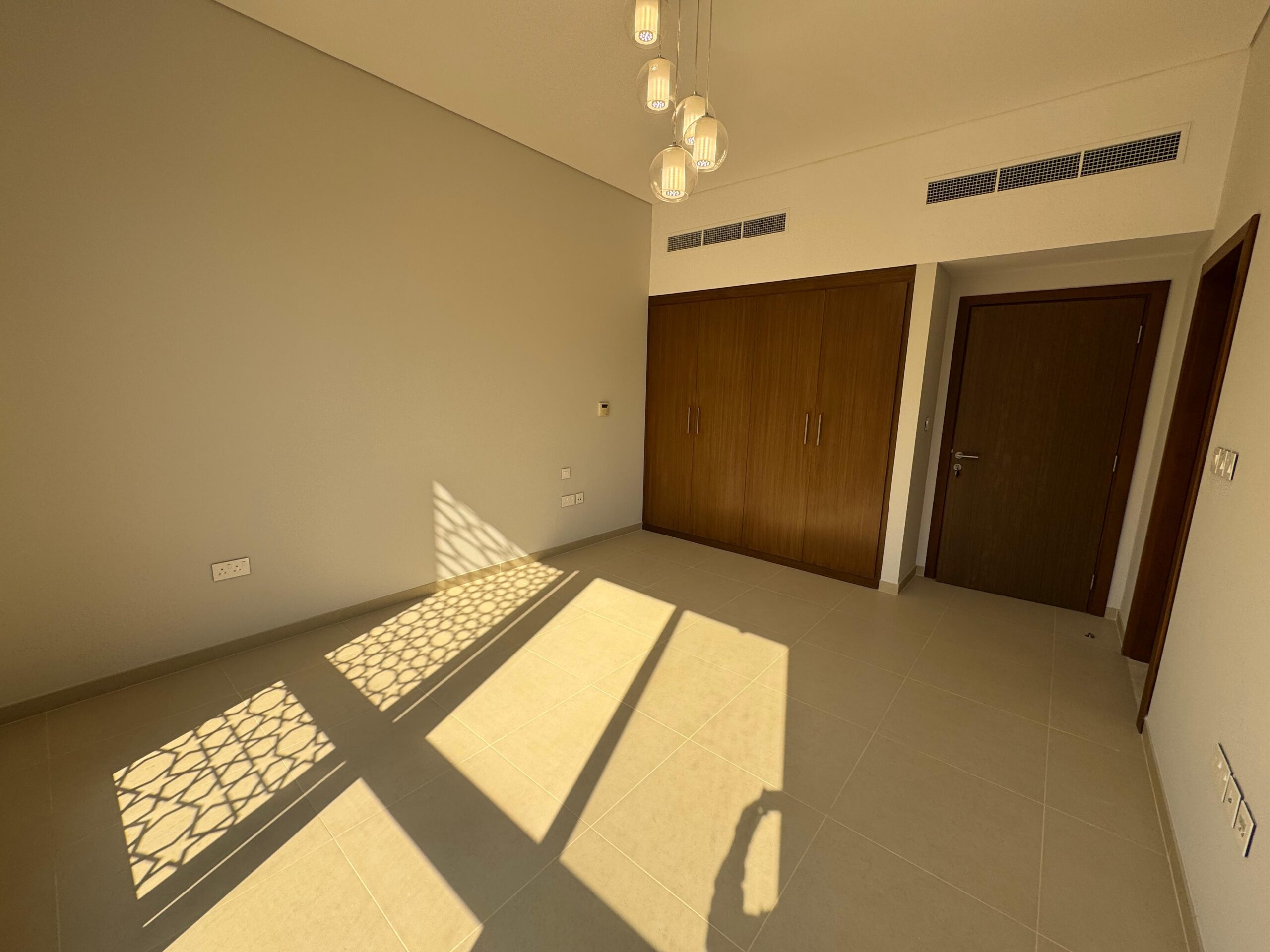 ویلای 3 خوابه برای فروش در مسکات بی | OMR 335,000 | Tamlik عمان thumbnail 7