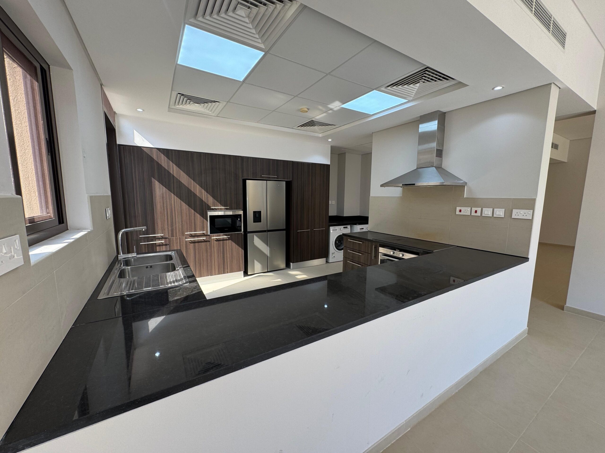 ویلای 3 خوابه برای فروش در مسکات بی | OMR 335,000 | Tamlik عمان thumbnail 4