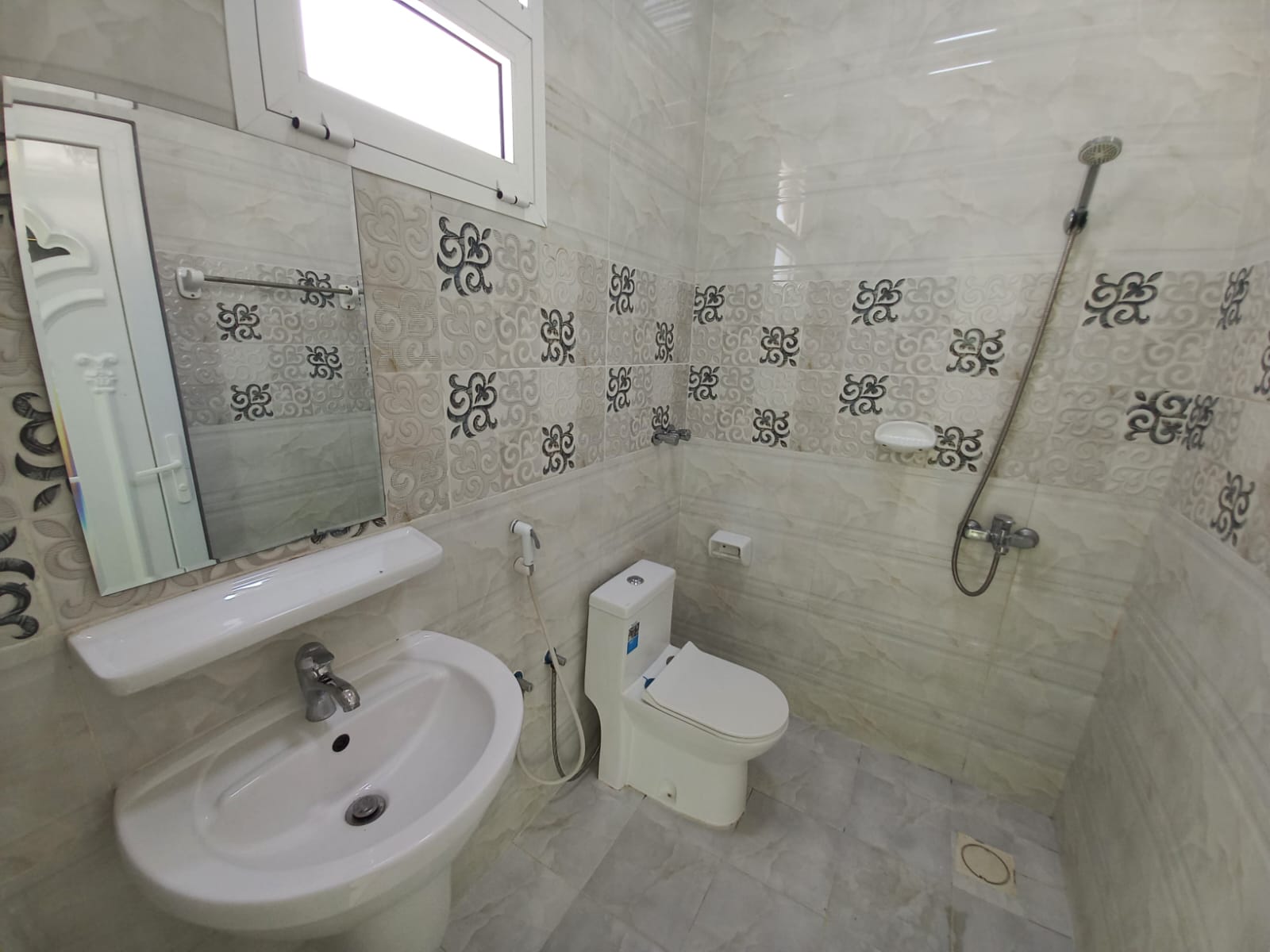 ویلا 4 خوابه برای فروش در بوصهر | OMR 125,000 | Tamlik Oman thumbnail 7