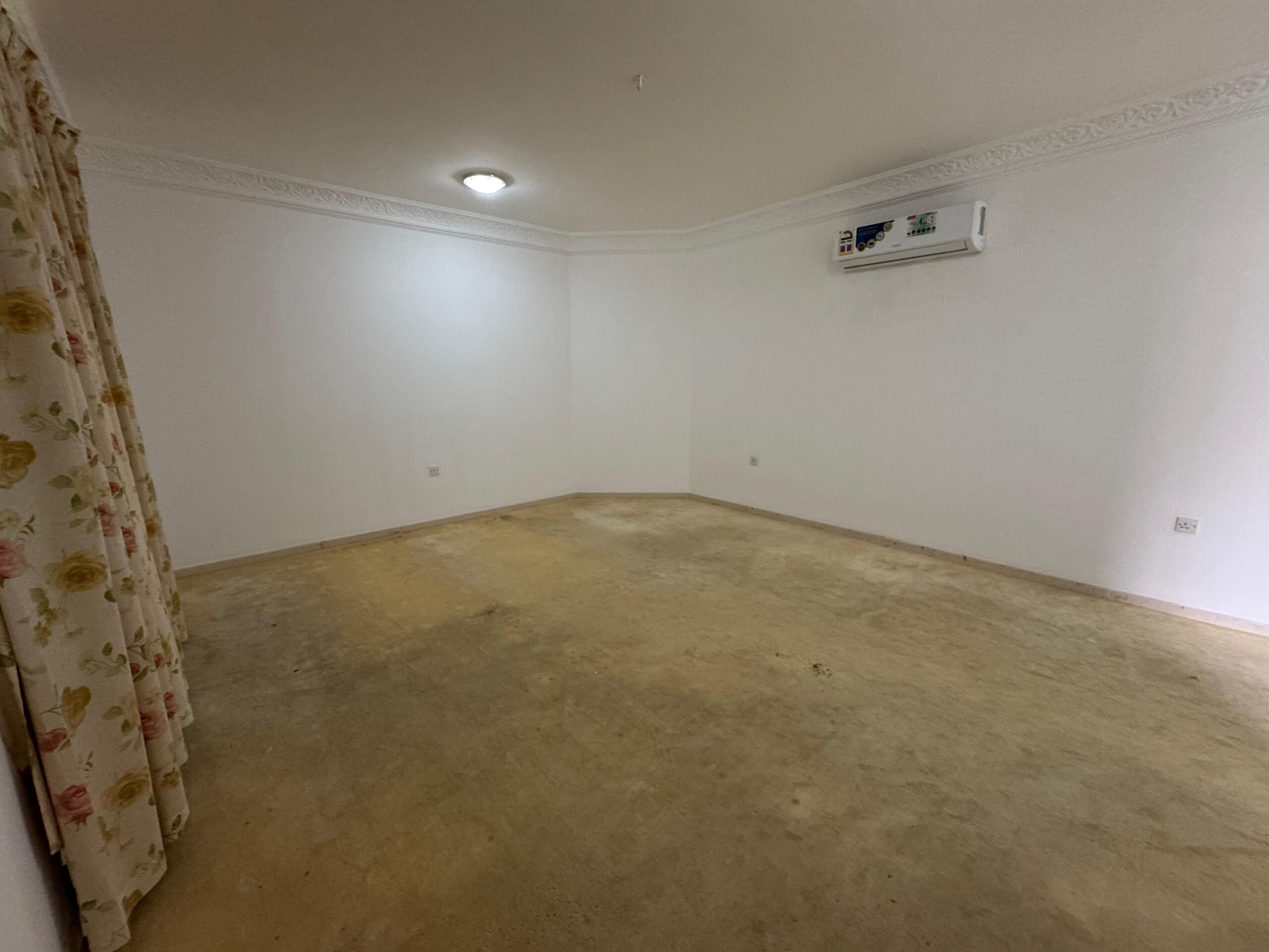 آپارتمان ۳ خوابه اجاره‌ای در مدینة السلطان قابوس | OMR 350/ماه | Tamlik Oman thumbnail 7