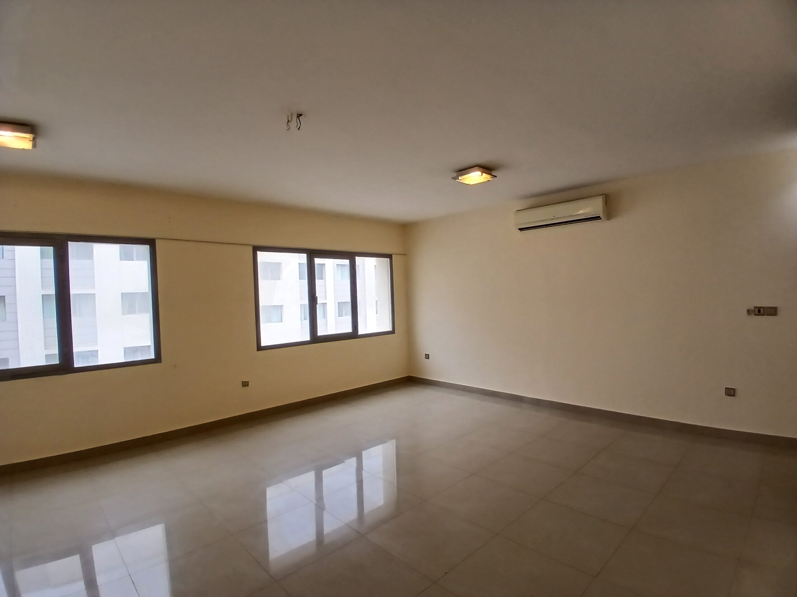 آپارتمان 2 خوابه اجاره‌ای در رووی | OMR 300/ماه | Tamlik Oman thumbnail 4