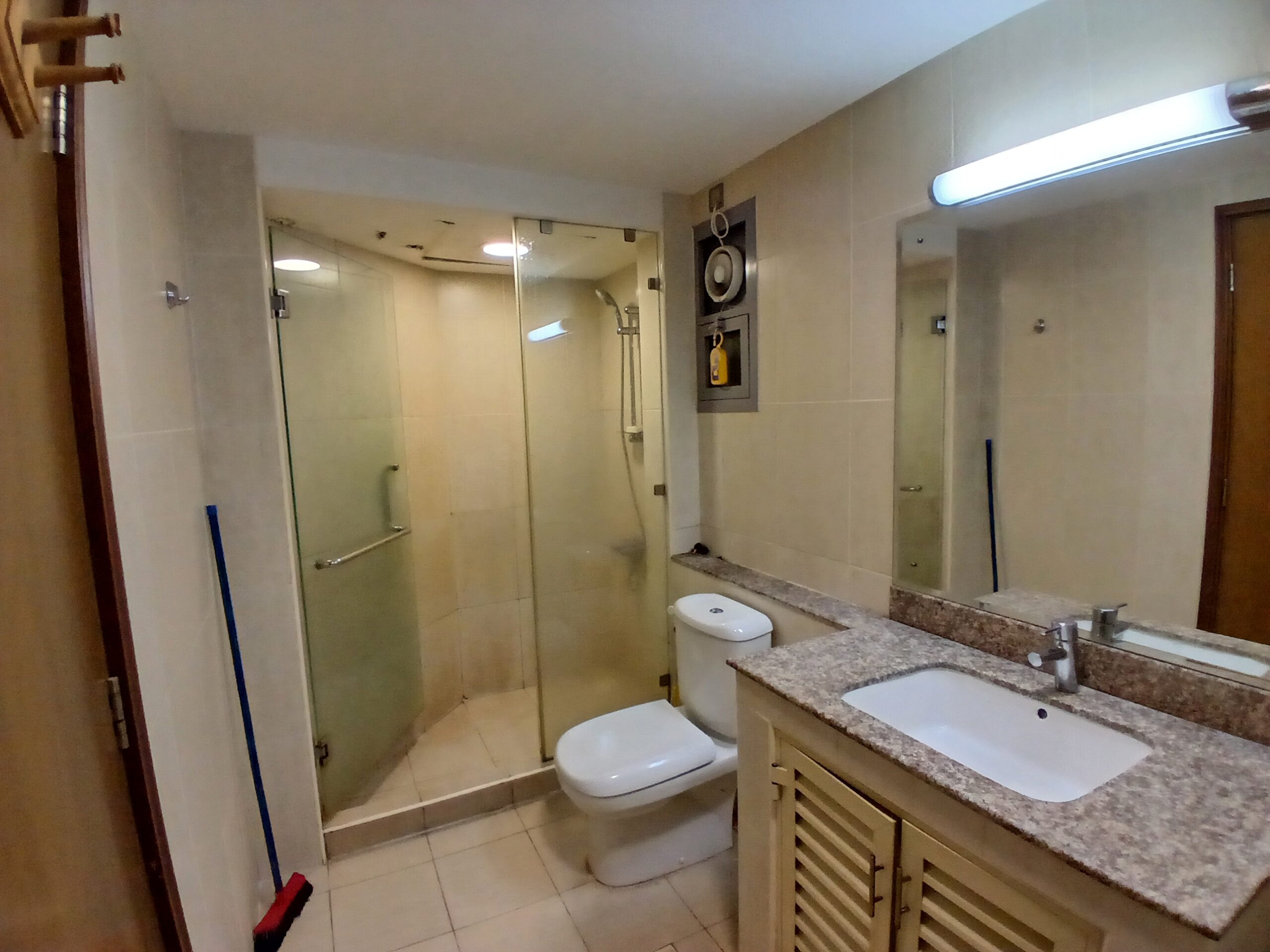 آپارتمان 2 خوابه اجاره‌ای در رووی | OMR 300/ماه | Tamlik Oman thumbnail 5