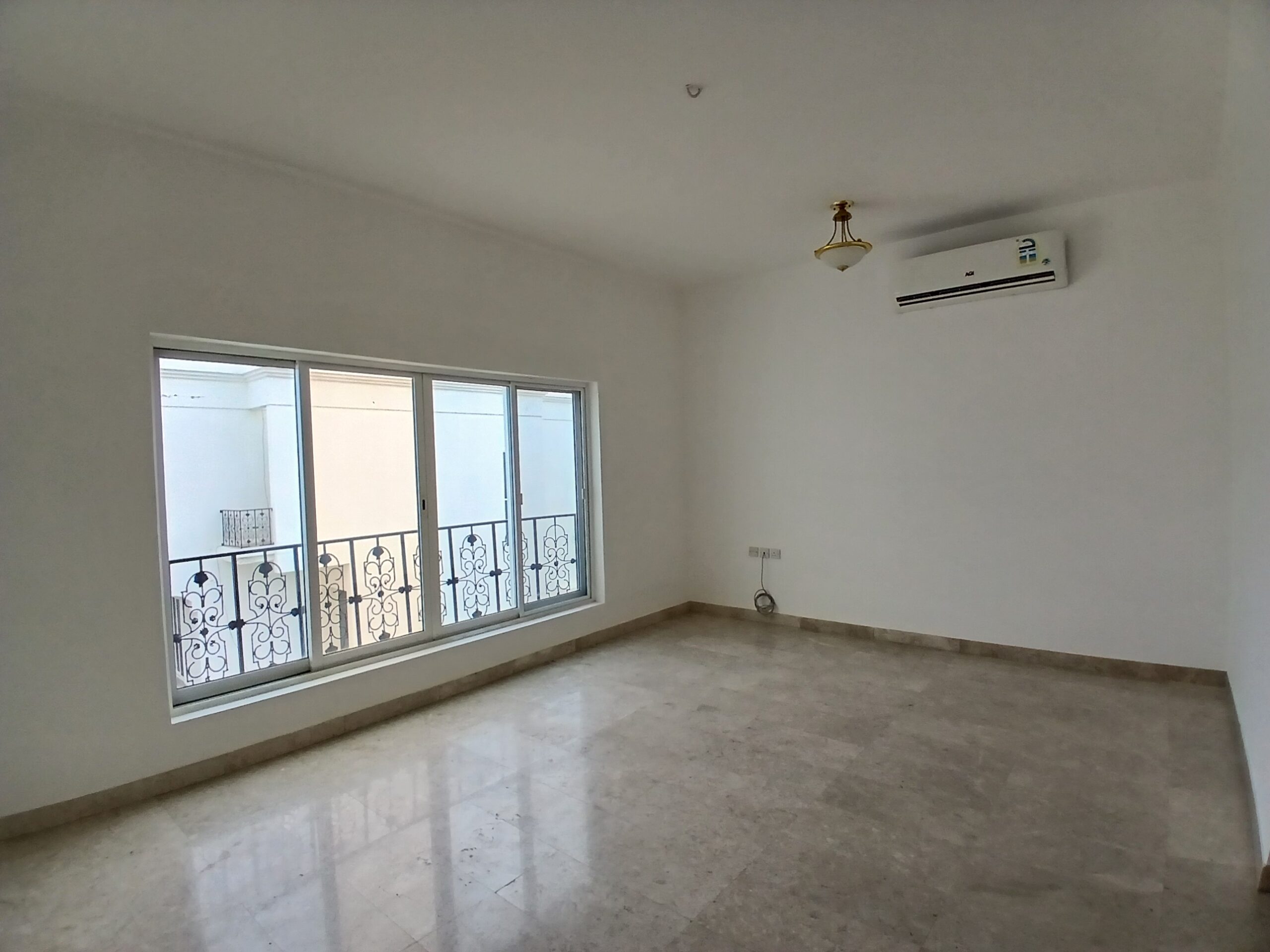 Azaiba 出租 3 臥室別墅 | 每月 OMR 800 | Tamlik Oman thumbnail 2