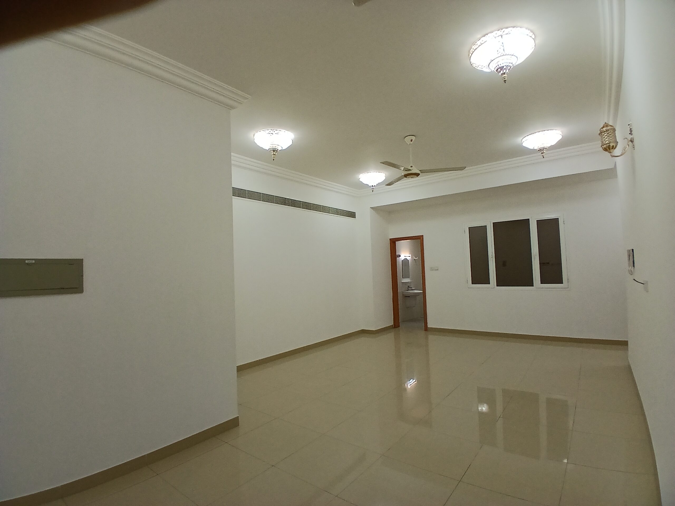 2-خوابه آپارتمان اجاره‌ای در الخویر | OMR 325/ماه | Tamlik Oman thumbnail 4