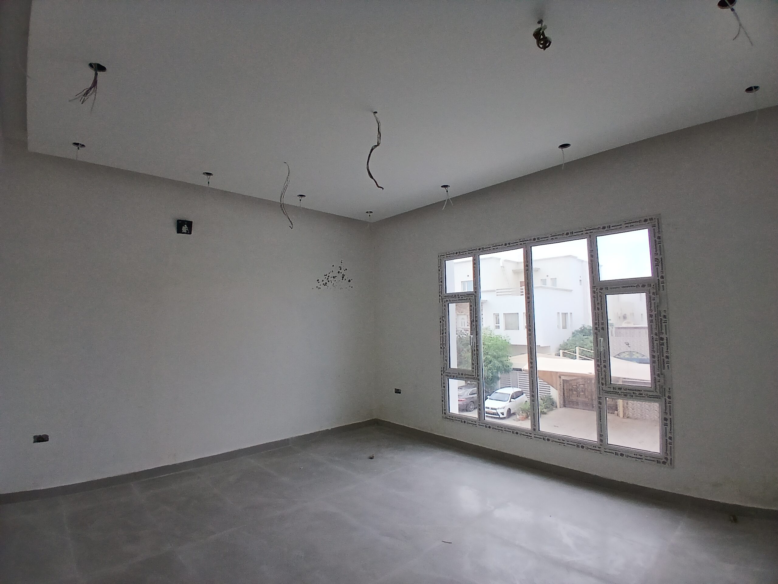 ویلای 6 خوابه فروشی در العذیبه | OMR 125,000 | Tamlik Oman thumbnail 7